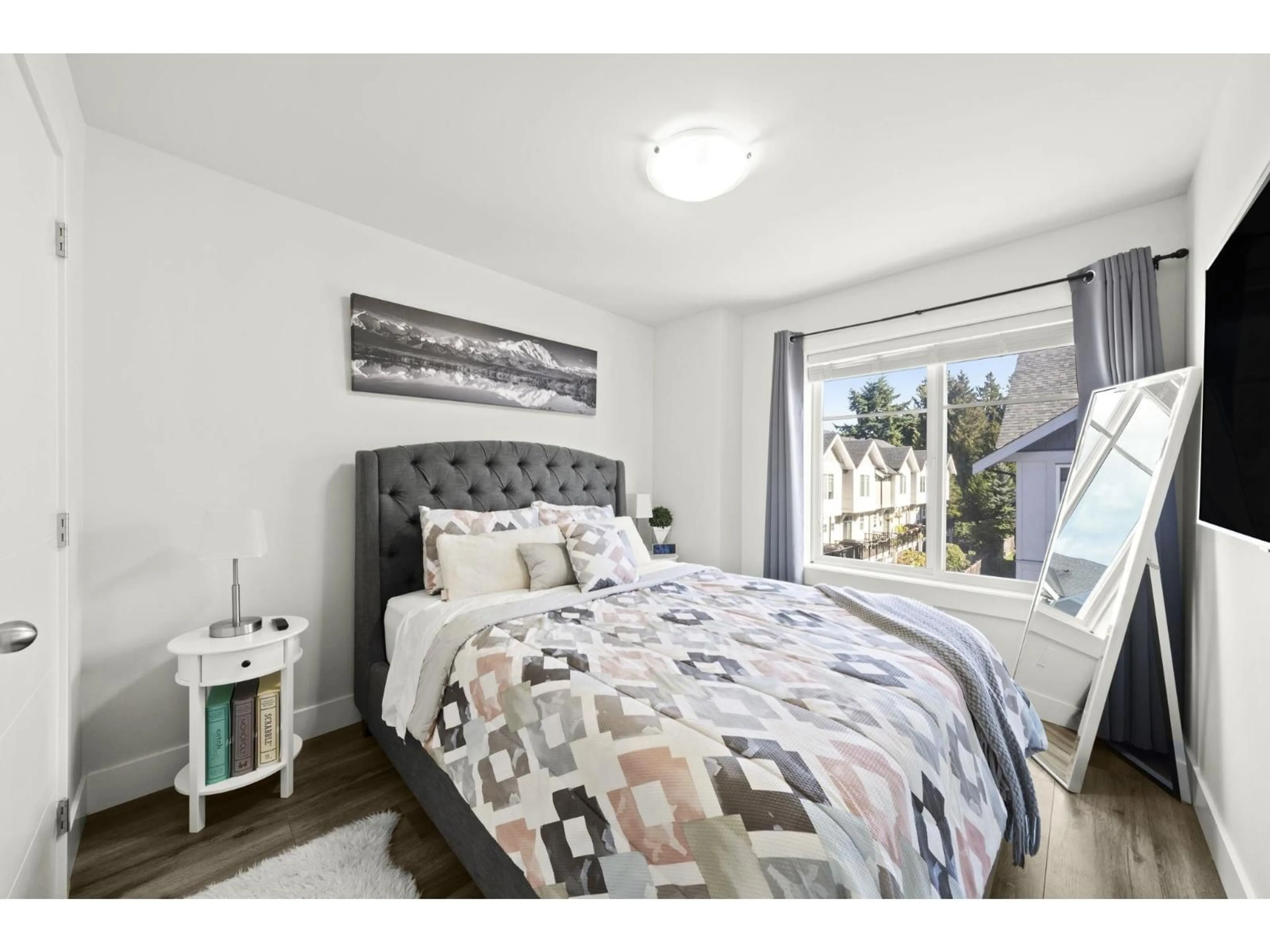 Bedroom with bed, unknown for 14 - 19239 70, Surrey British Columbia V4N6S8