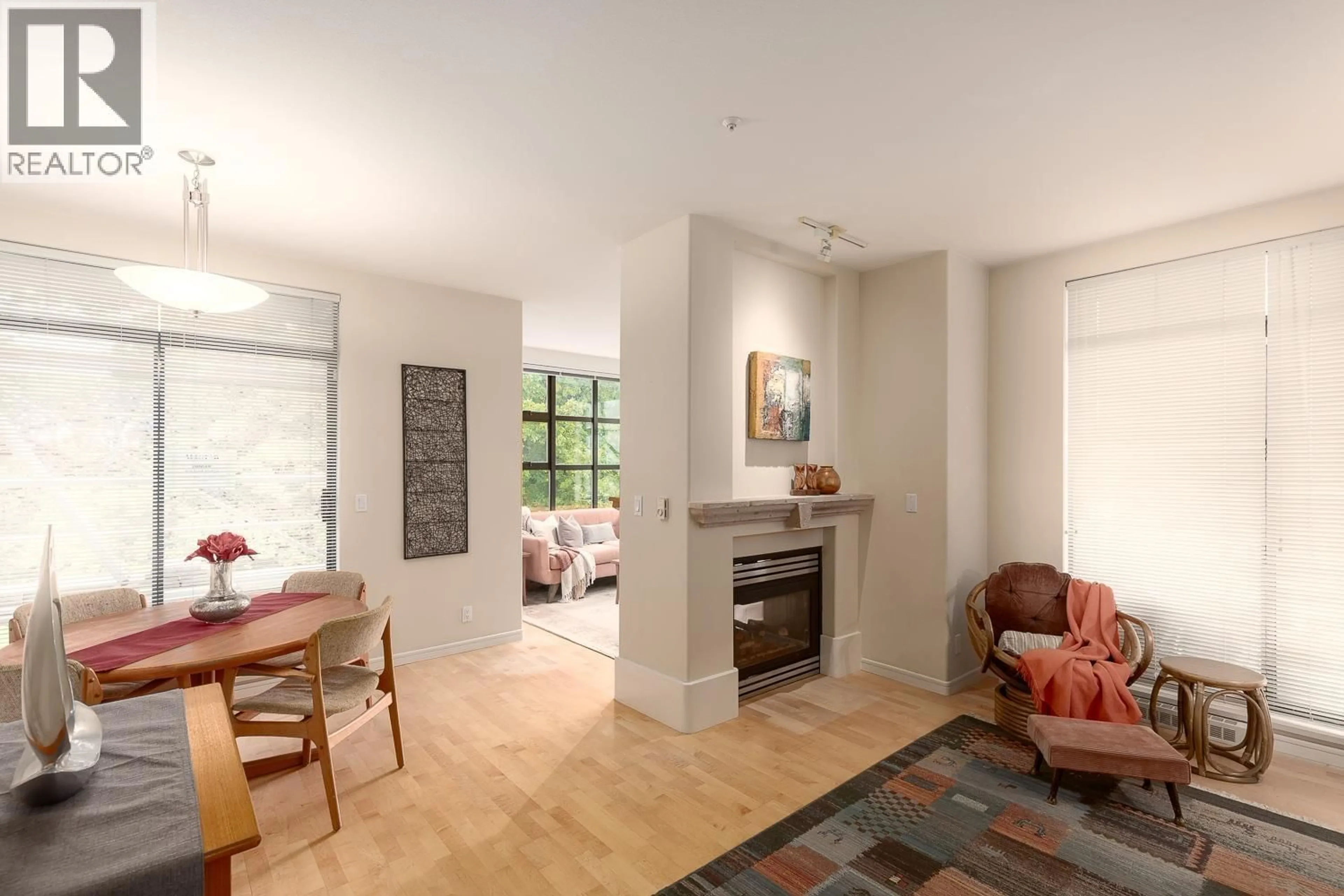 Living room with furniture, unknown for 302 - 2688 VINE STREET, Vancouver British Columbia V6K4T6