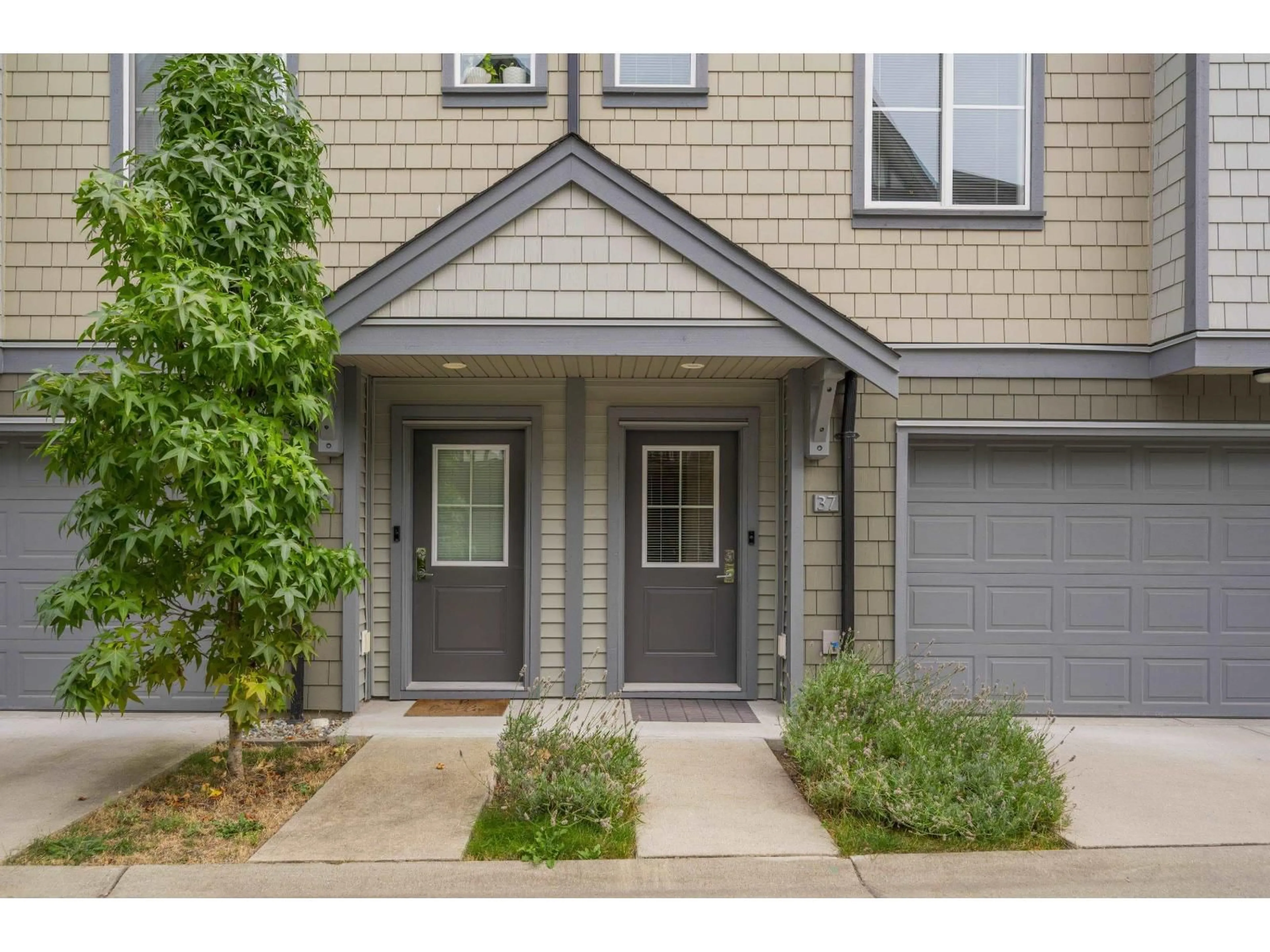Unknown for 37 - 8050 204, Langley British Columbia V2Y0X1