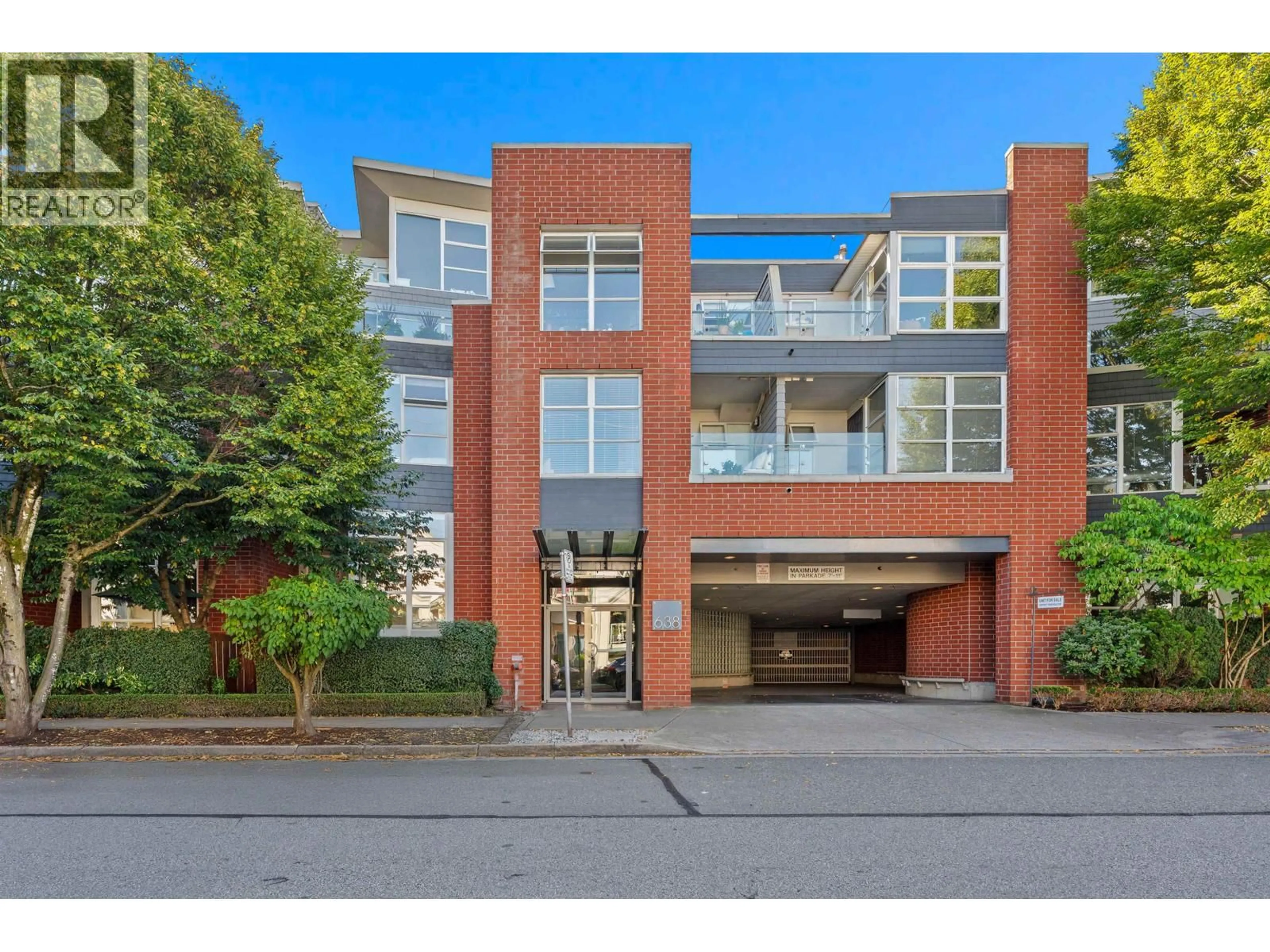 Unknown for 325 - 638 7TH AVENUE, Vancouver British Columbia V5Z1B5