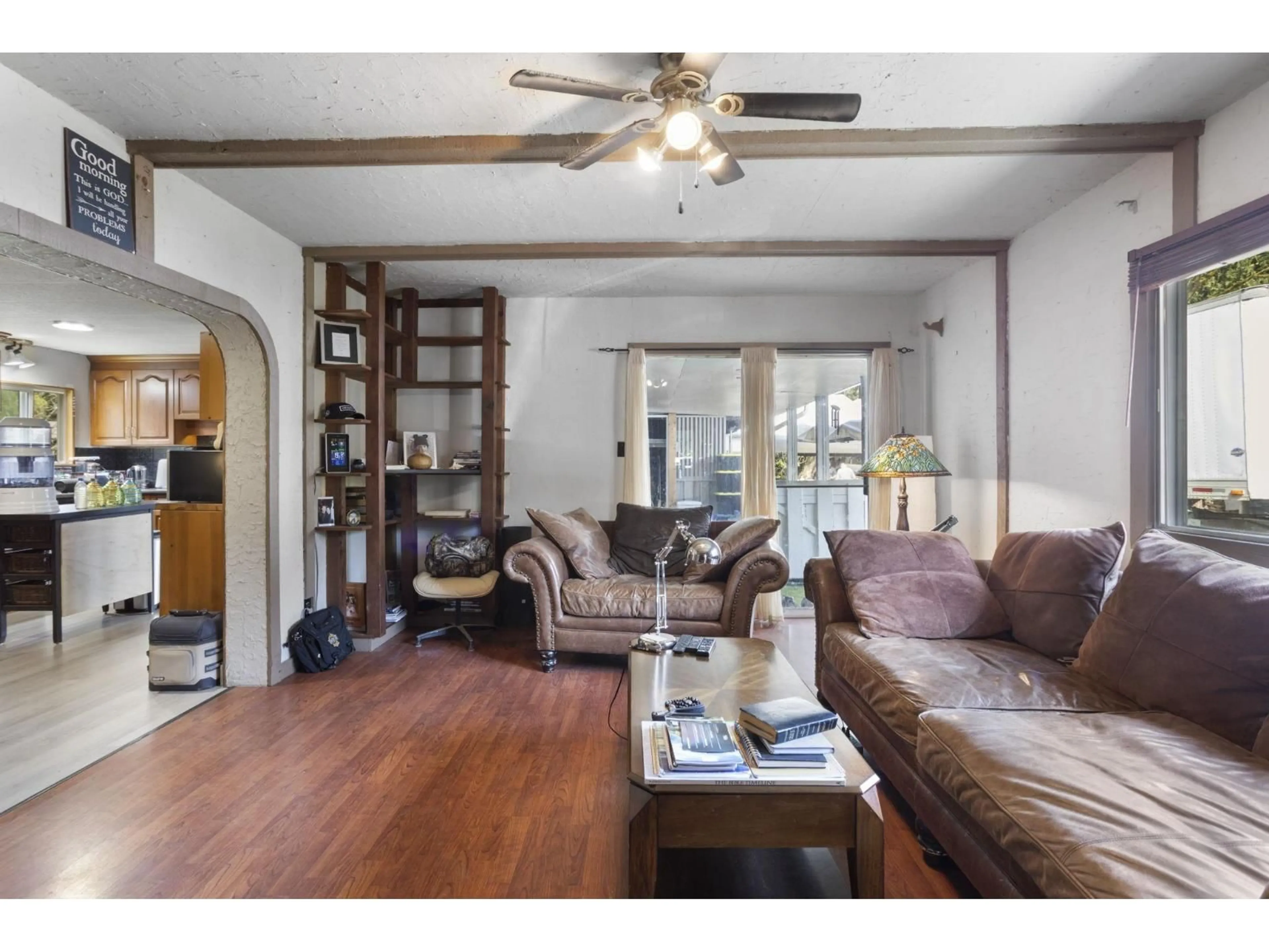 Living room with furniture, wood/laminate floor for 49187 BELL ACRES ROAD, Sardis - Chwk River Valley British Columbia V4Z1C1
