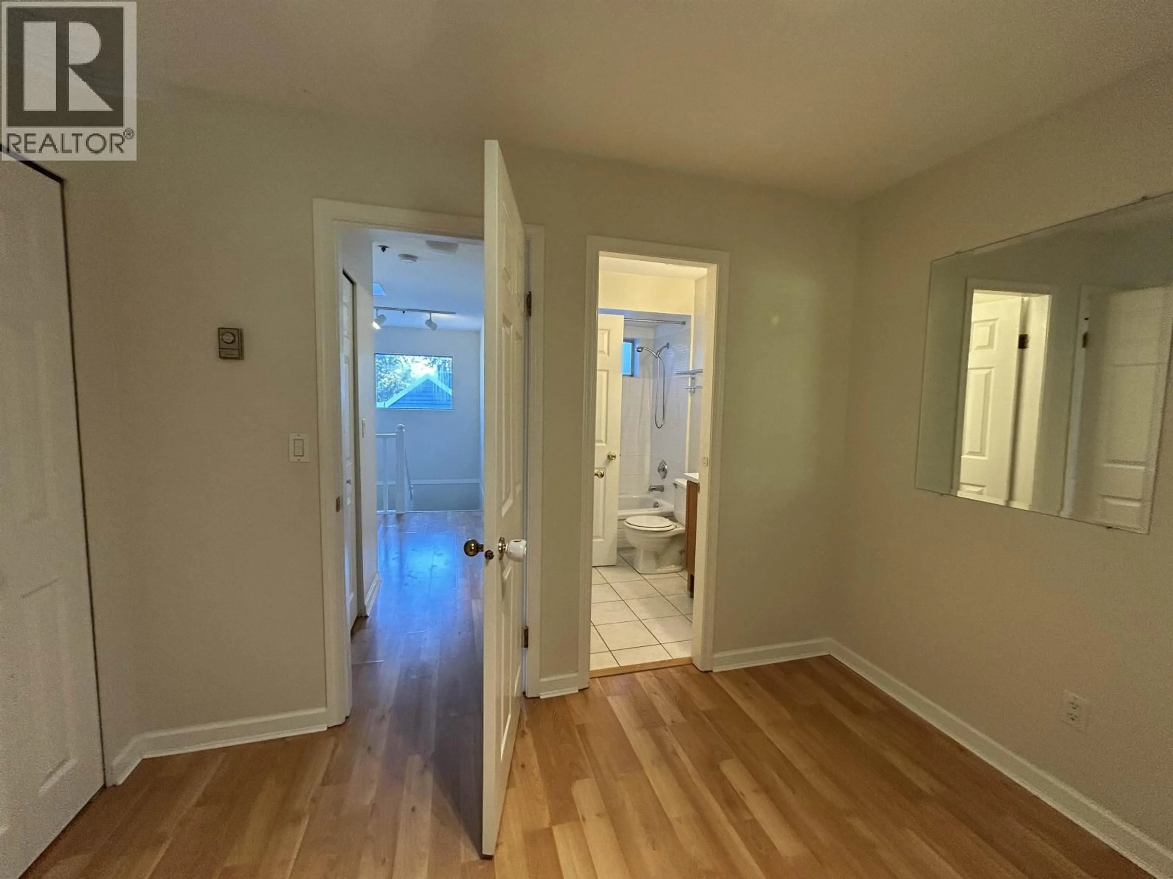 A pic of a room for 2358 6TH AVENUE, Vancouver British Columbia V6K1V9