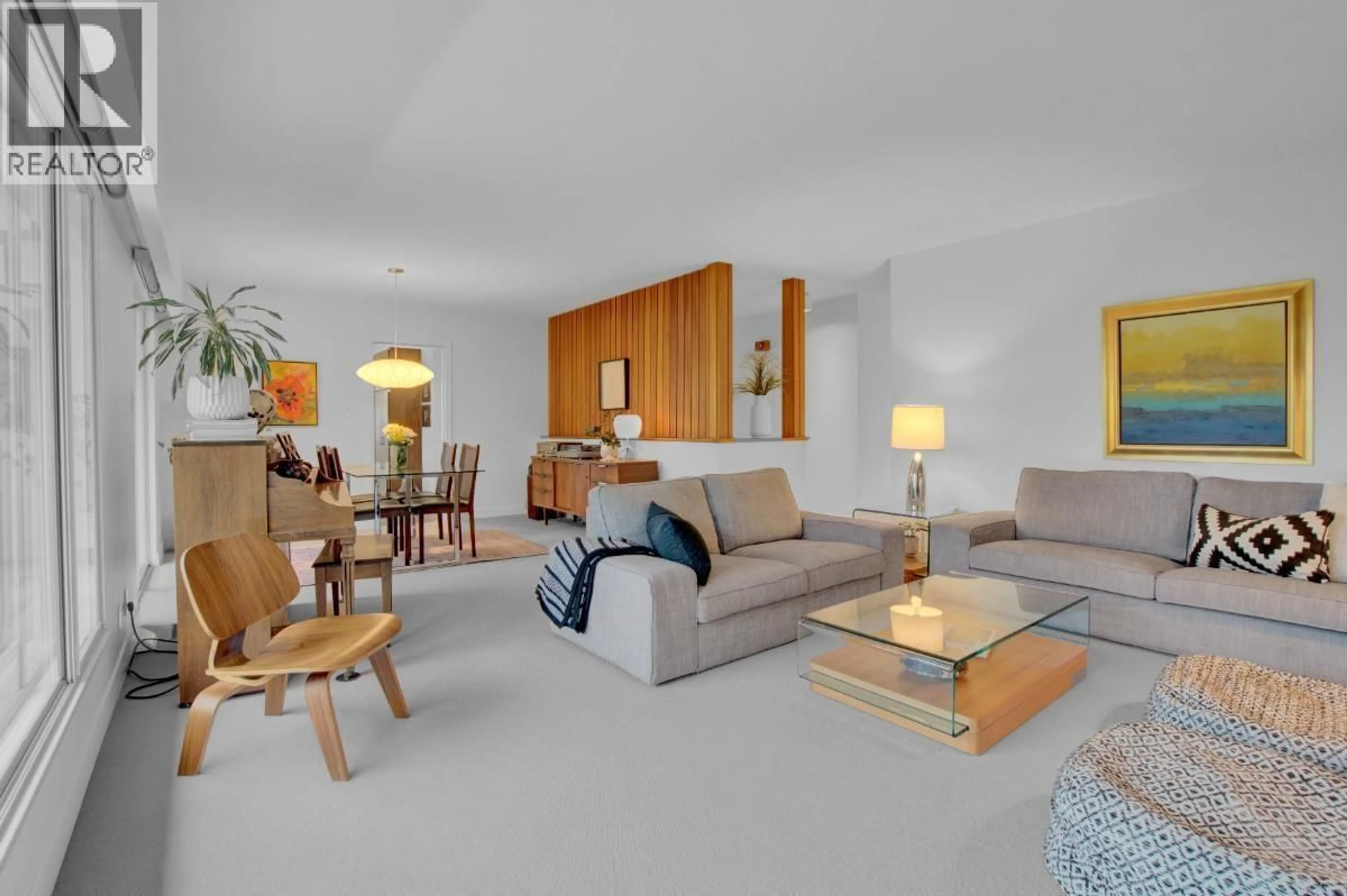 Living room with furniture, unknown for 1038 BAYVIEW DRIVE, Delta British Columbia V4M2R7