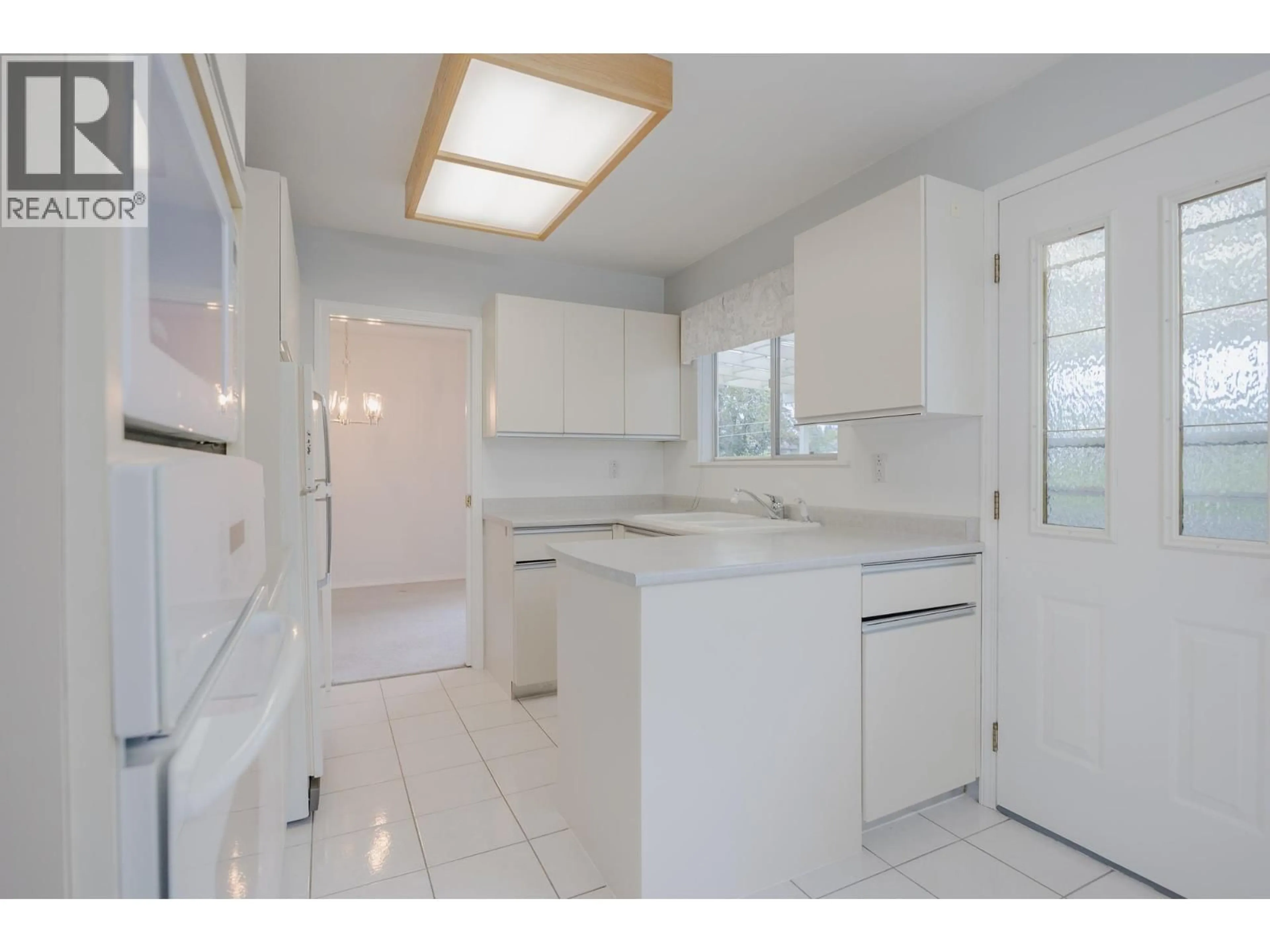 Standard kitchen, unknown for 1589 HAVERSLEY AVENUE, Coquitlam British Columbia V3J1V7