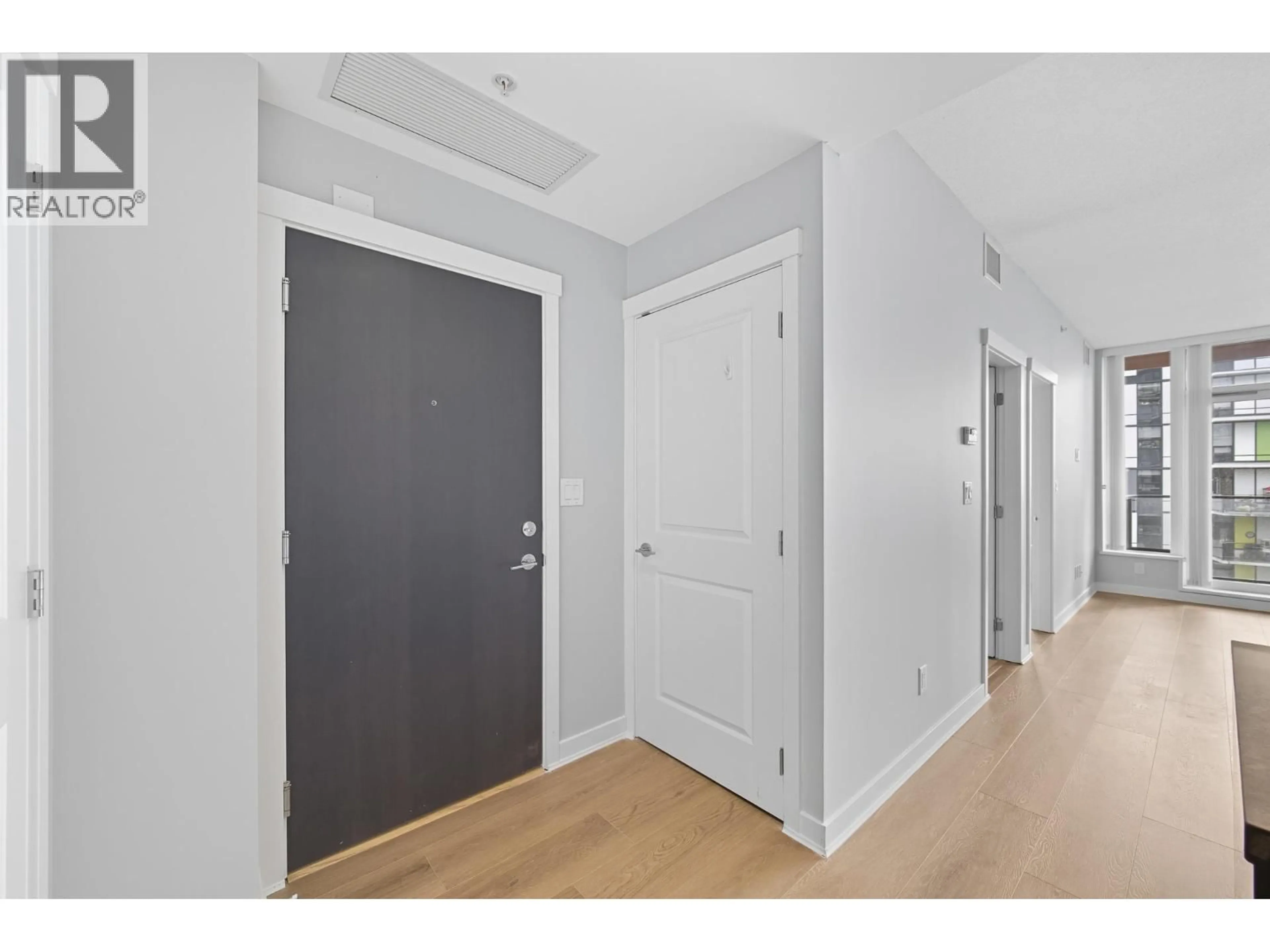 Indoor entryway for 1906 - 5628 BIRNEY AVENUE, Vancouver British Columbia V6S0H7