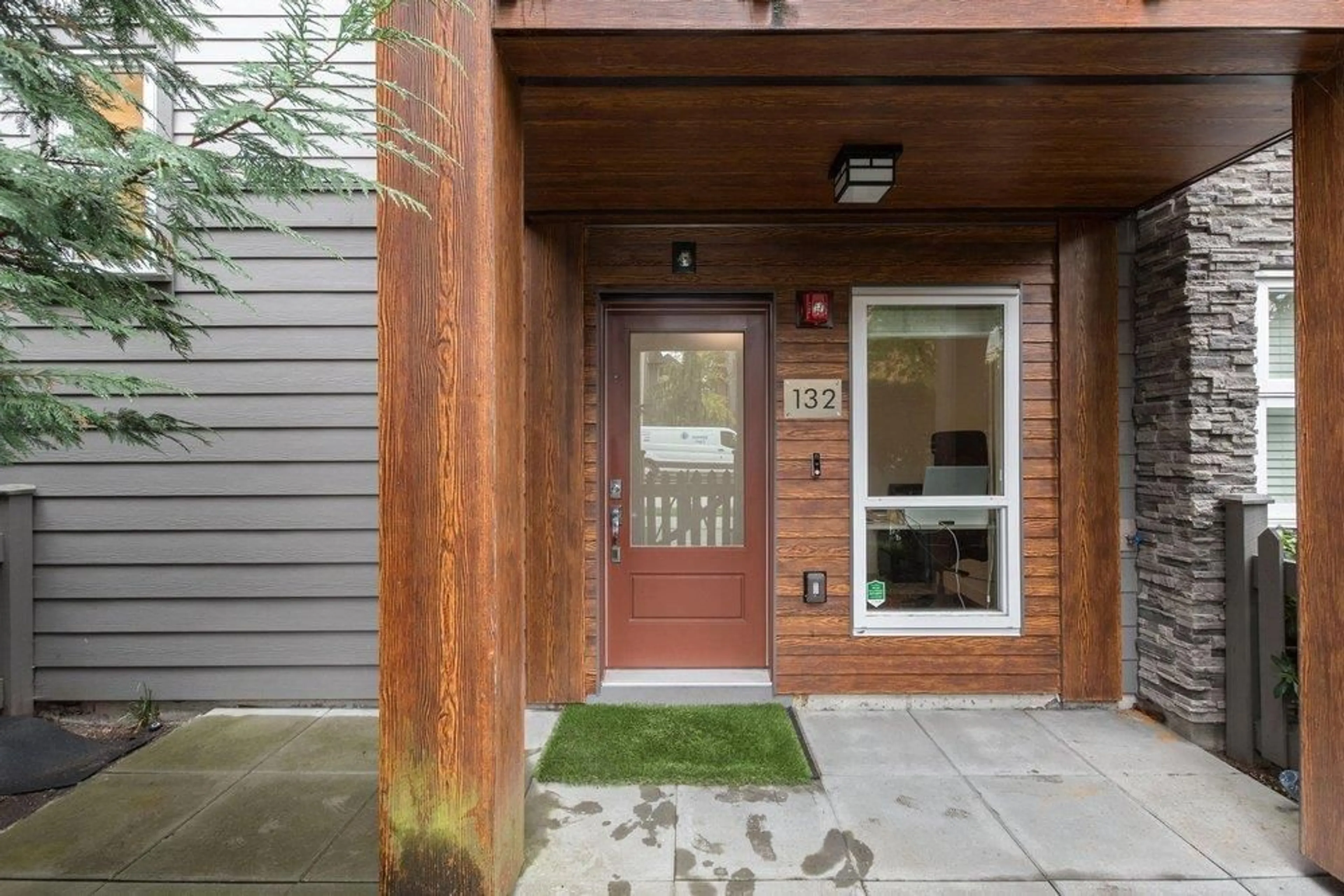 Indoor entryway for 132 - 7947 209, Langley British Columbia V2Y2C8
