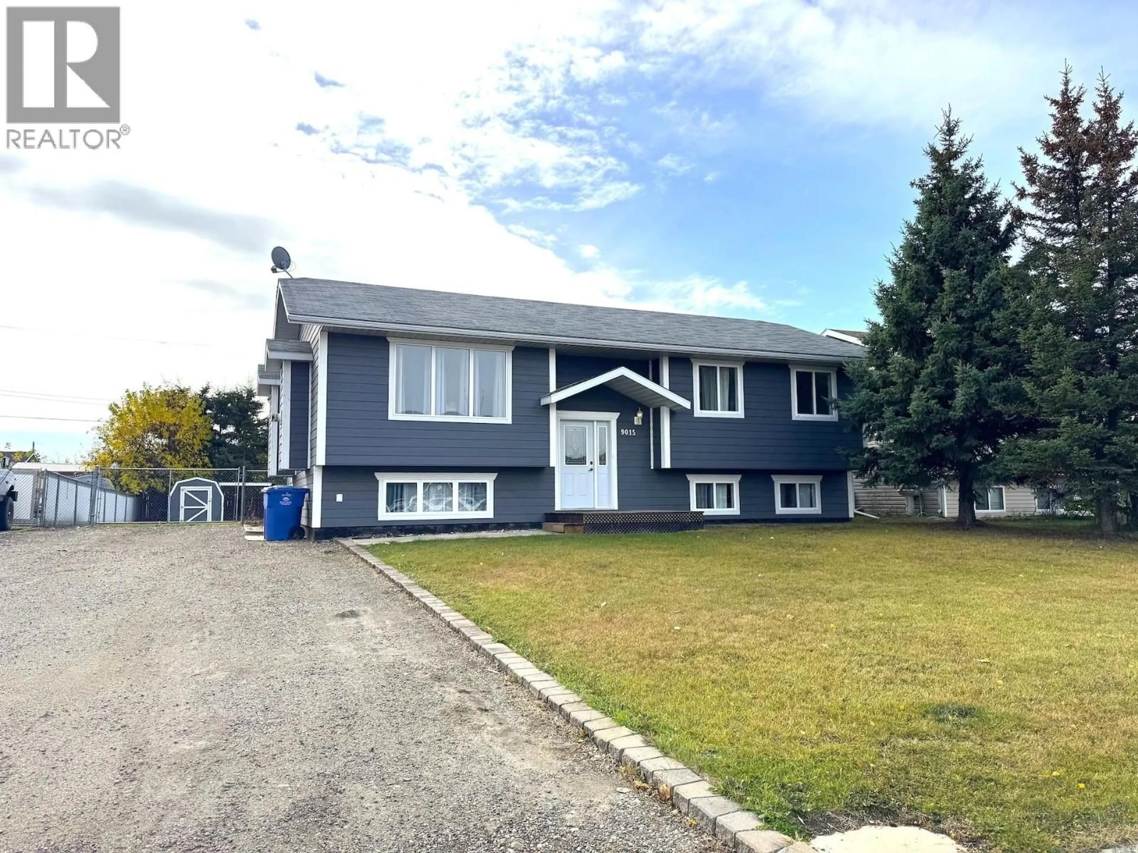 Home with vinyl exterior material, street for 9015 107 AVENUE, Fort St. John British Columbia V1J2P1