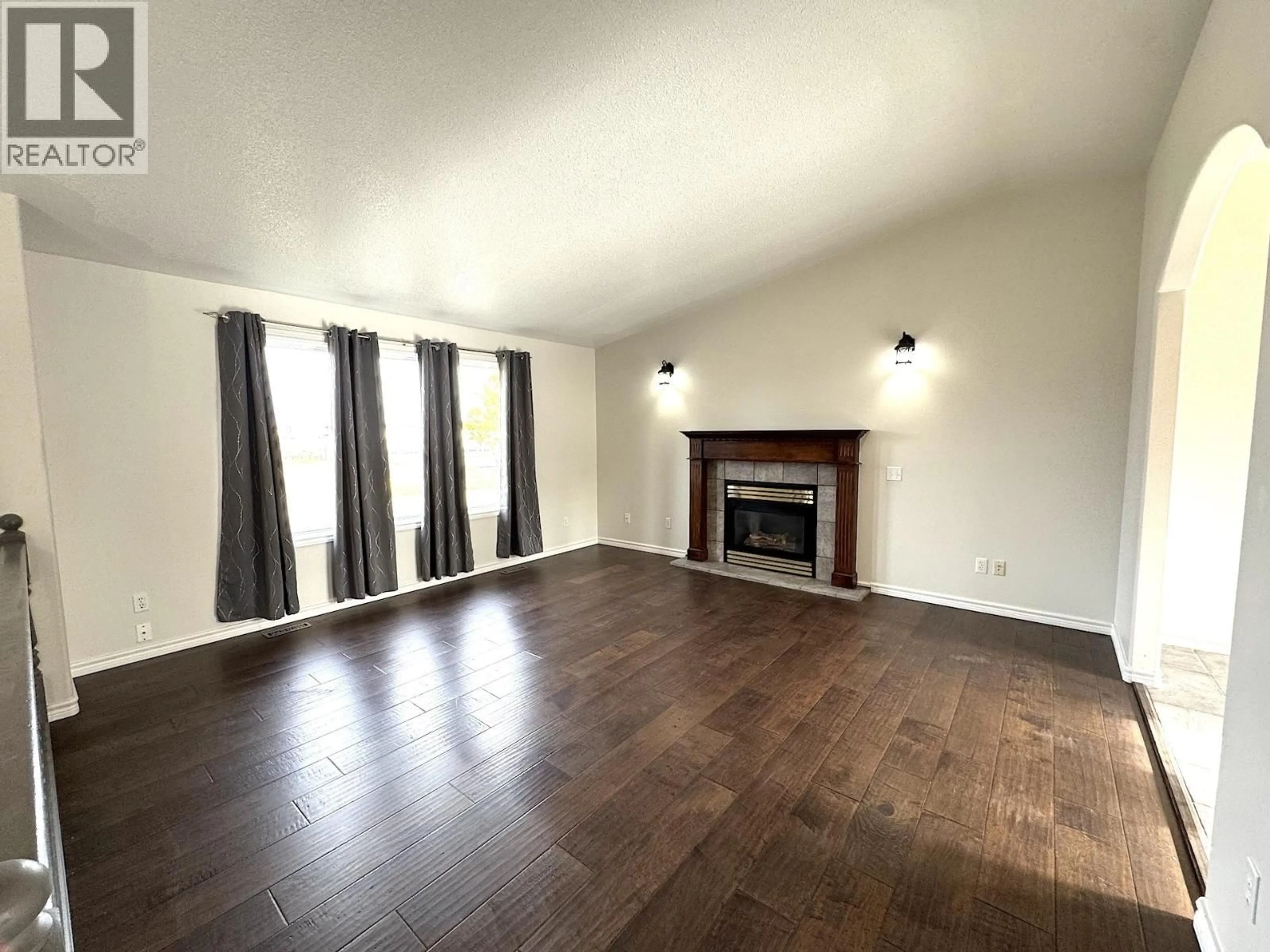 A pic of a room for 9015 107 AVENUE, Fort St. John British Columbia V1J2P1
