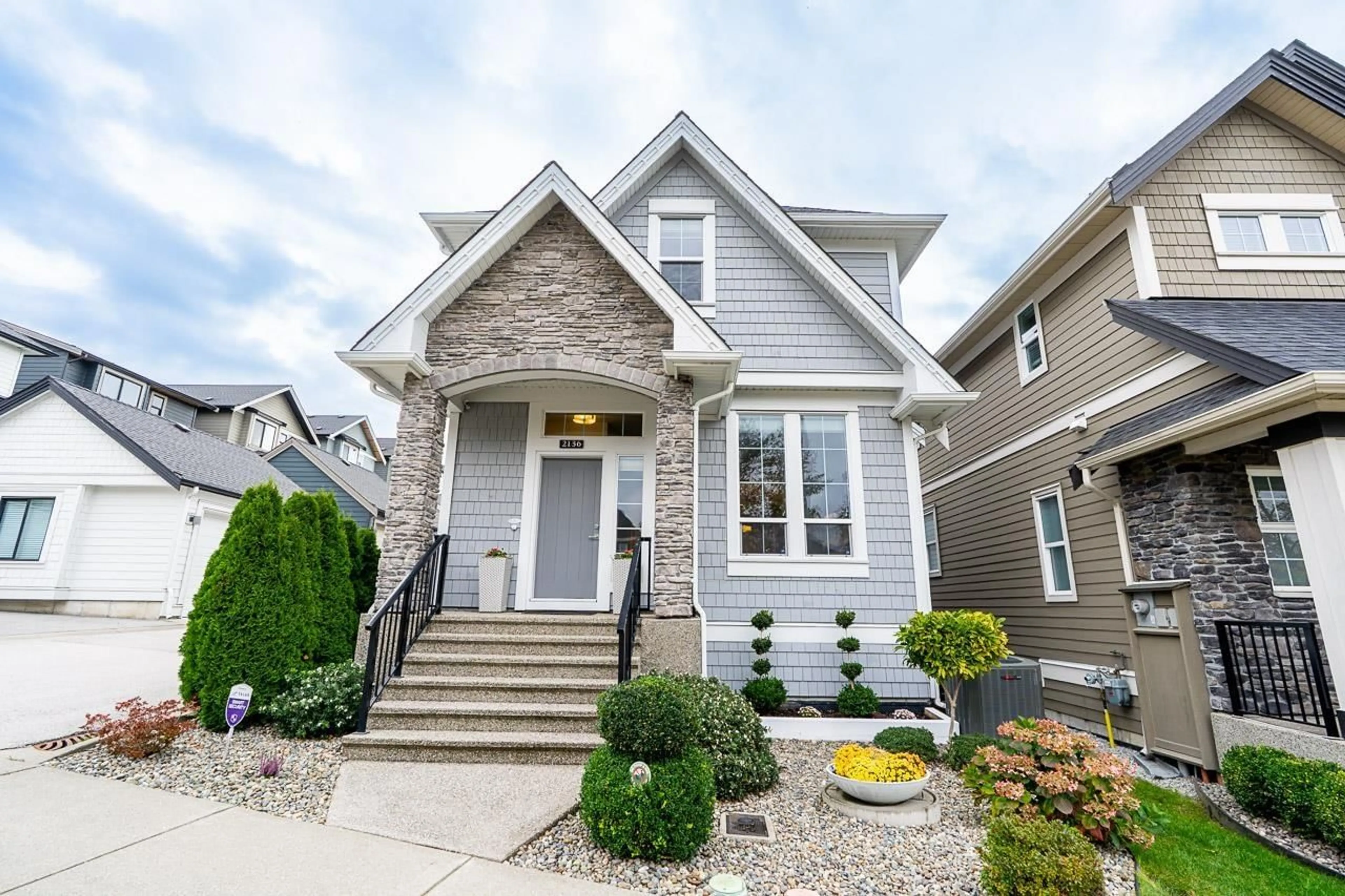 Home with vinyl exterior material, street for 2136 164A, Surrey British Columbia V3Z0V5