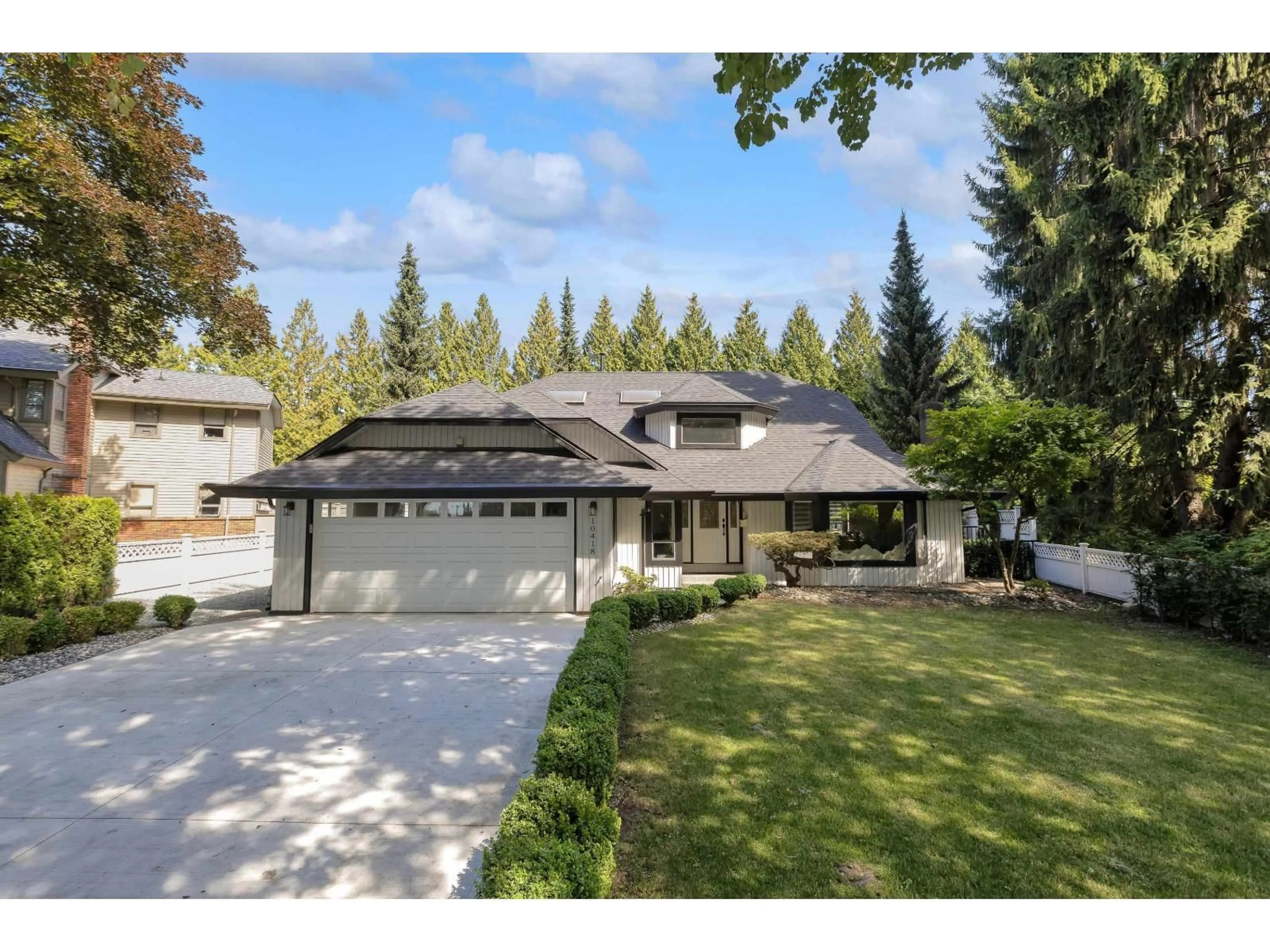 Unknown for 10418 FRASERGLEN, Surrey British Columbia V4N1T5