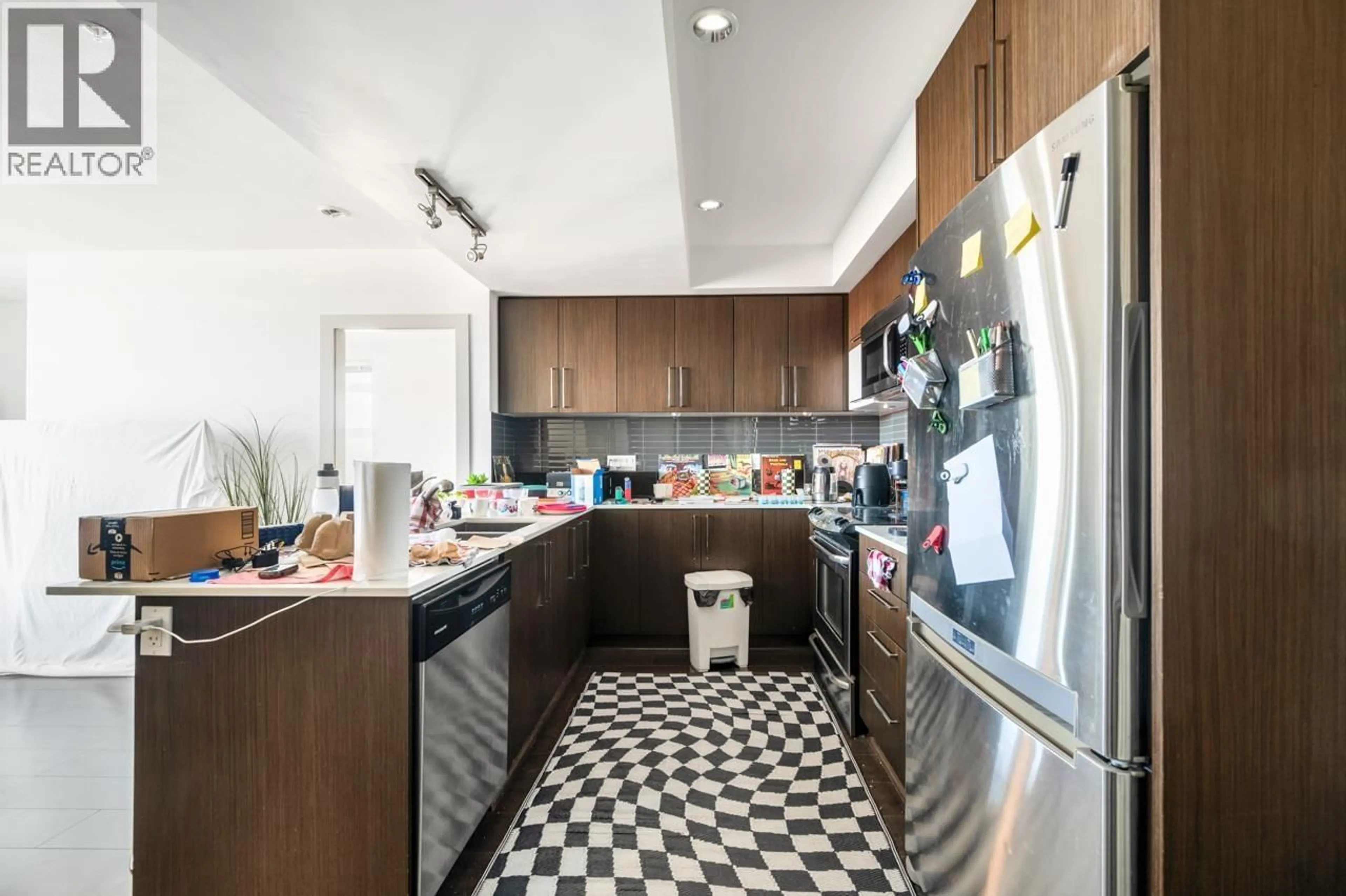 Contemporary kitchen, ceramic/tile floor for 400 - 10020 DUNOON DRIVE, Richmond British Columbia V7A0A7