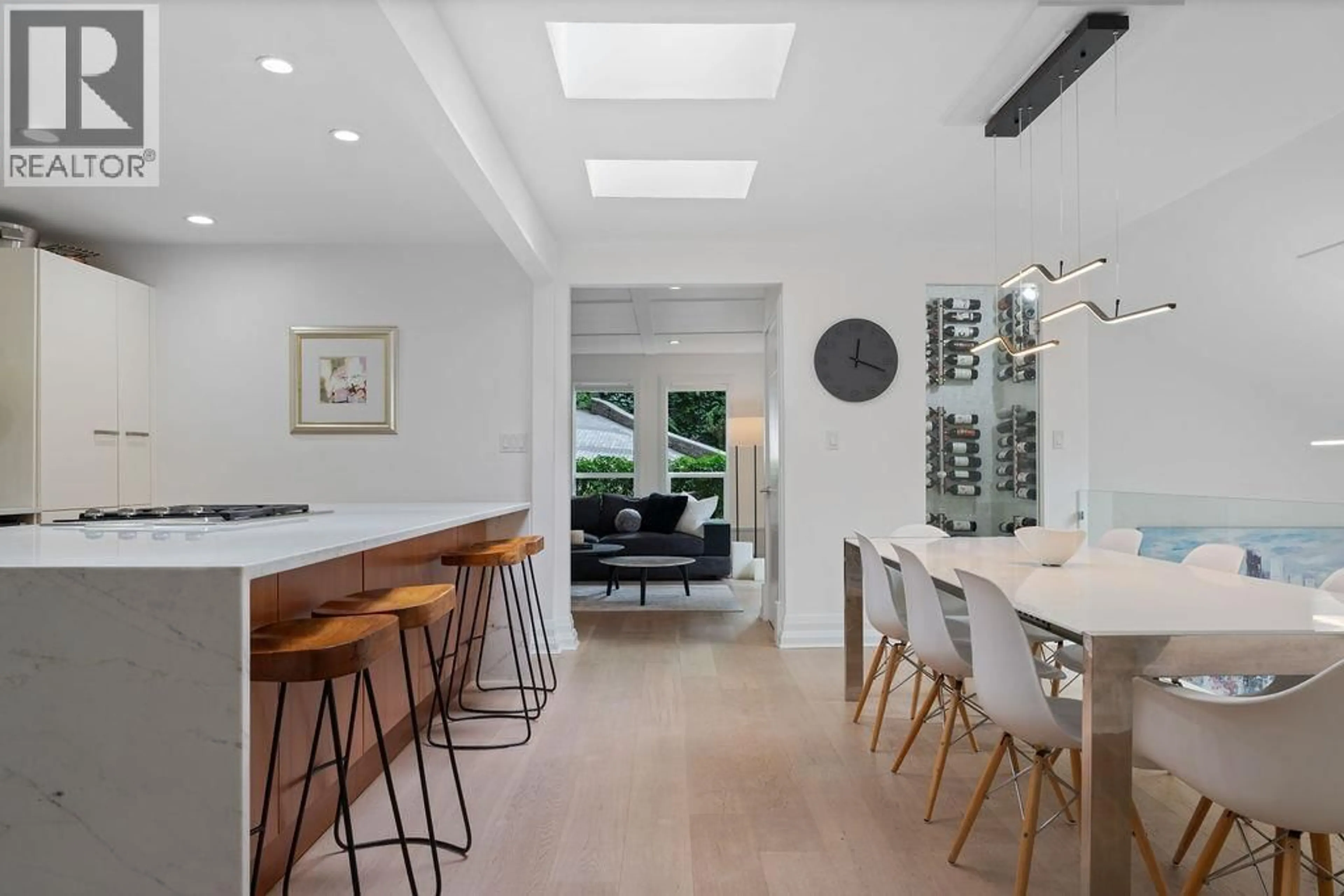 Open concept kitchen, unknown for 4119 BURKERIDGE PLACE, West Vancouver British Columbia V7V3N1