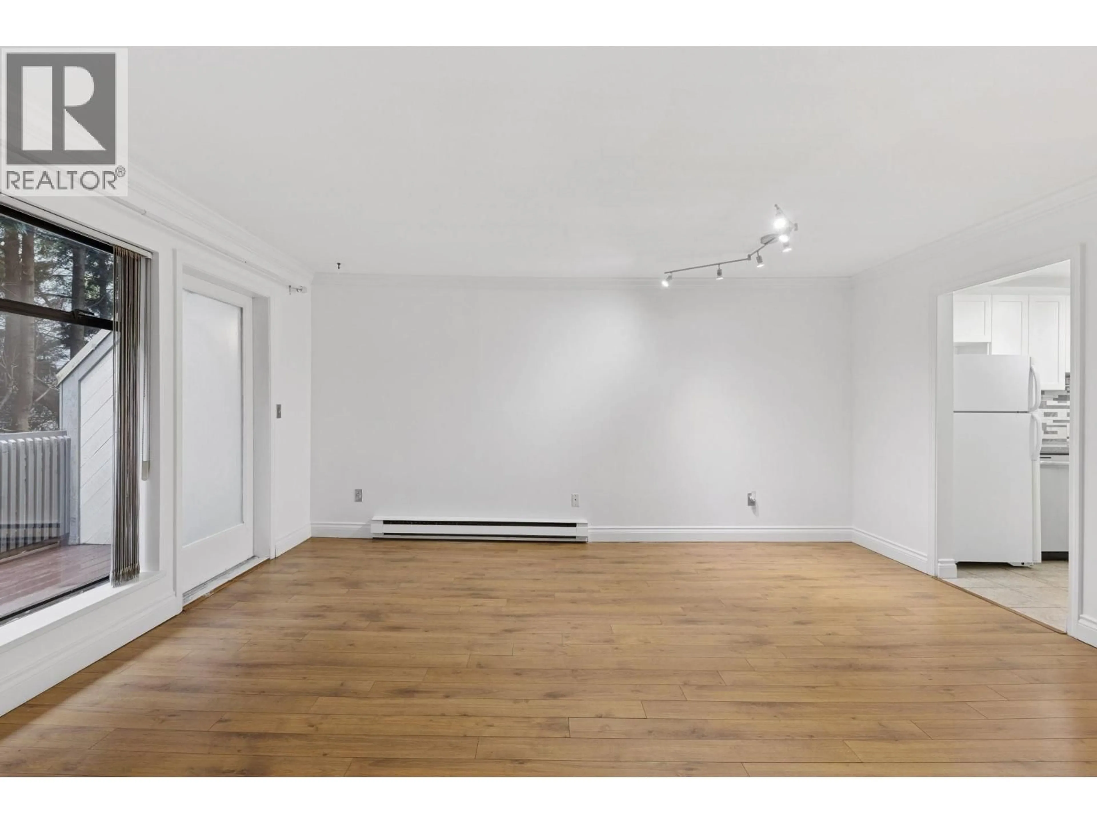 A pic of a room for 14 - 8820 WESTMINSTER HIGHWAY, Richmond British Columbia V6X1A8