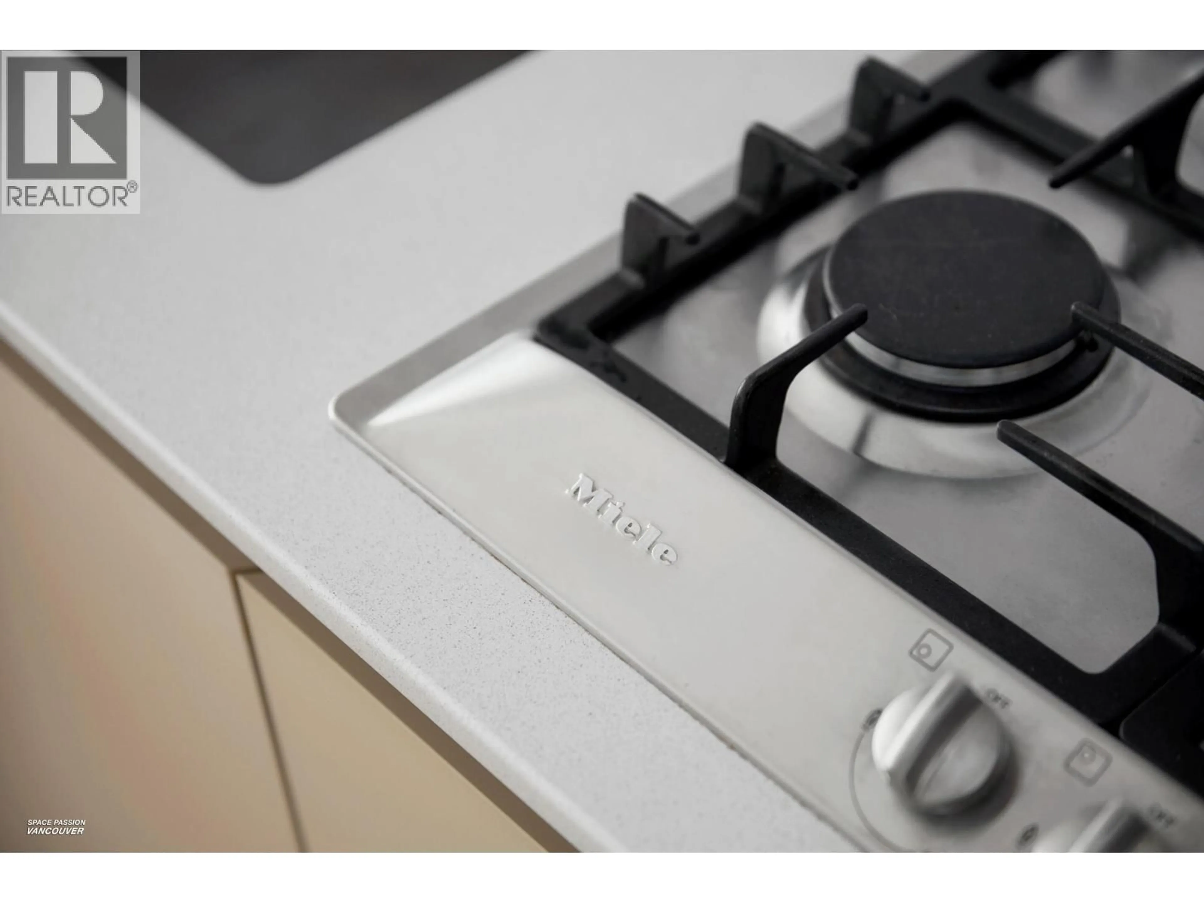 Standard kitchen, unknown for 412 - 6688 PEARSON WAY, Richmond British Columbia V7C0E5