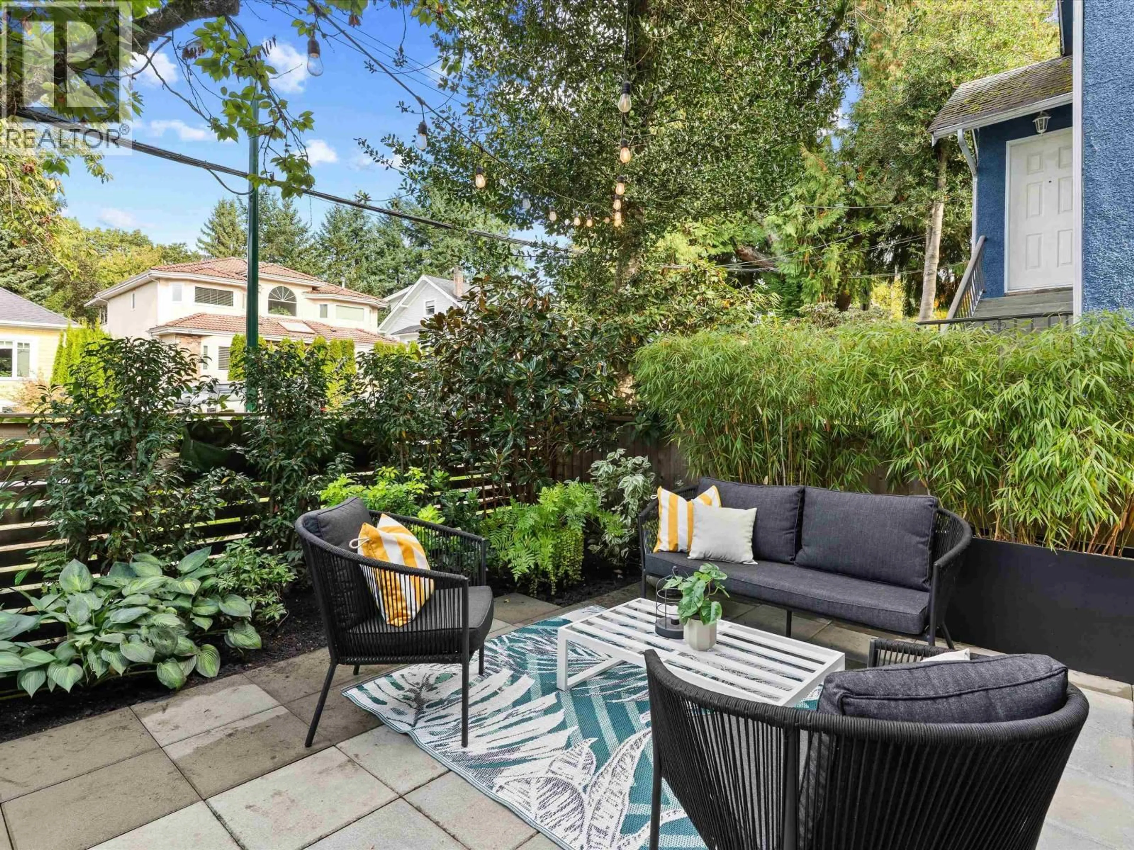 Patio, street for 1148 22ND AVENUE, Vancouver British Columbia V5V1W4