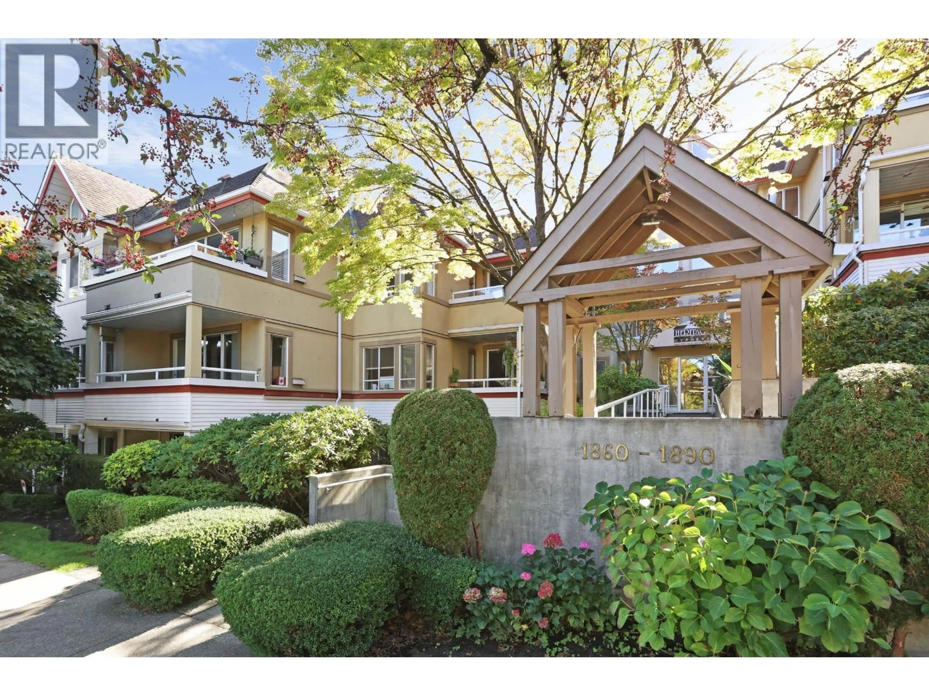 Unknown for 215 - 1890 6TH AVENUE, Vancouver British Columbia V6J1R6