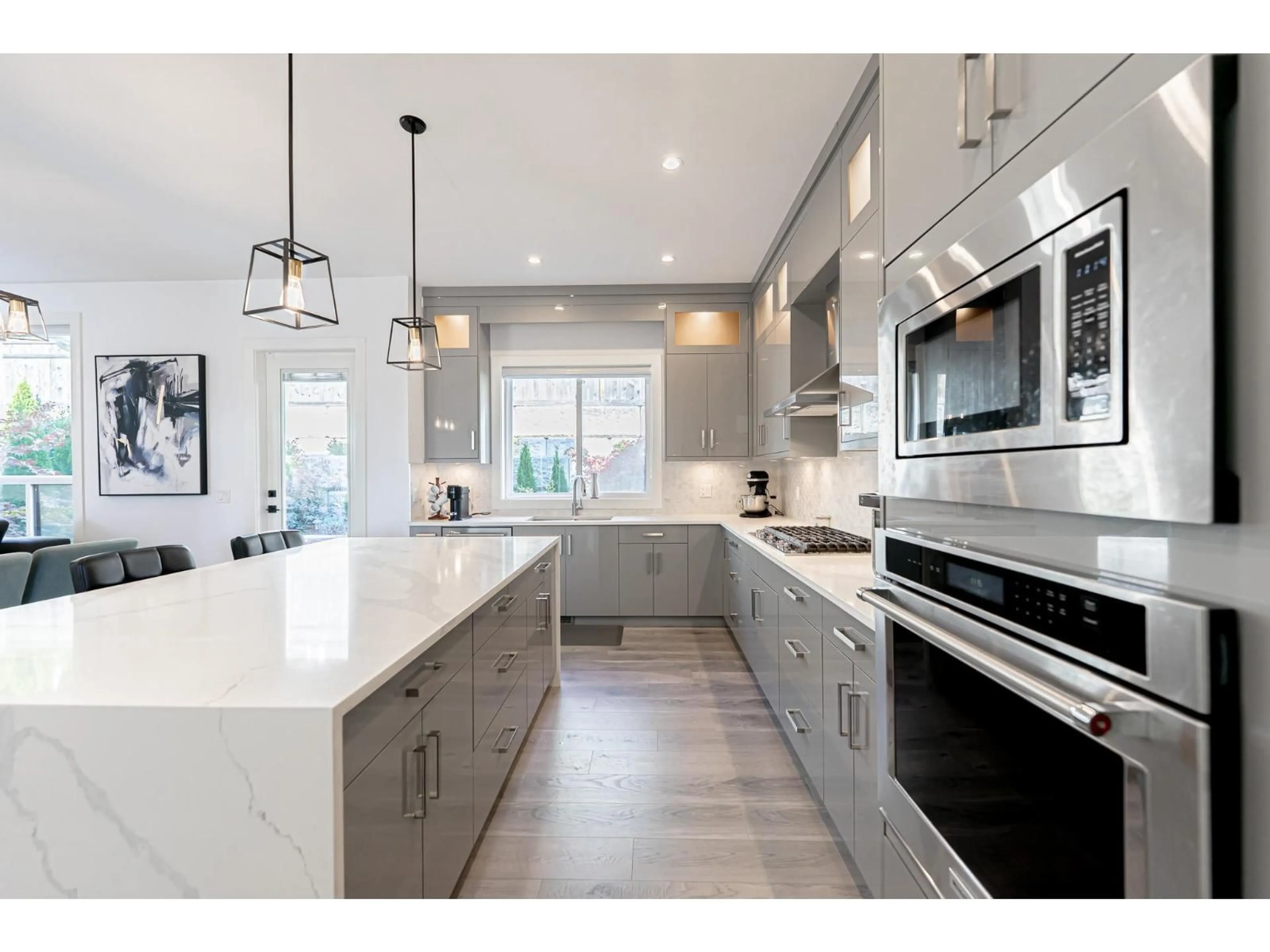 Contemporary kitchen, unknown for 16755 16A, Surrey British Columbia V3Z0B4