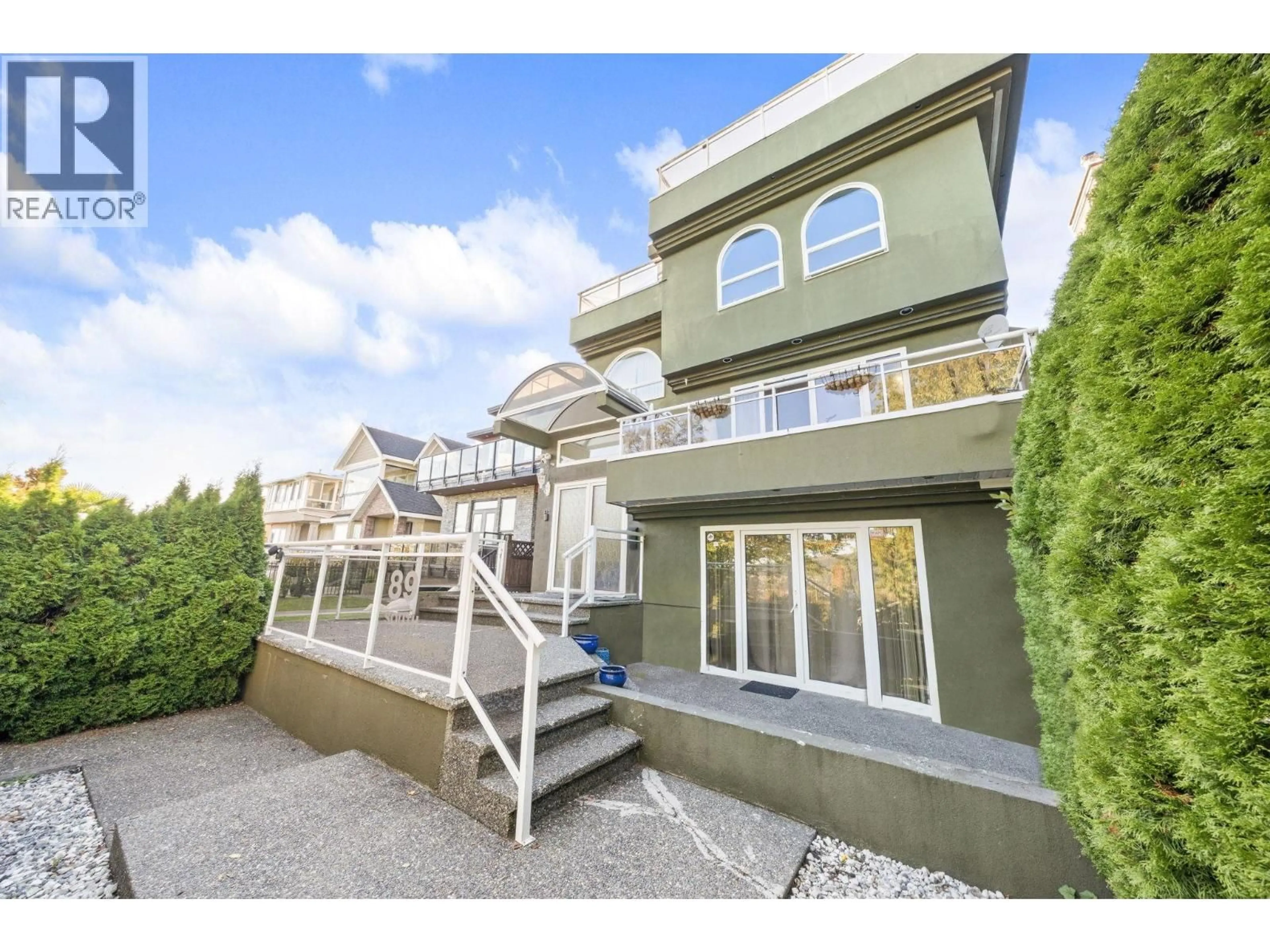 Patio, unknown for 89 ELLESMERE AVENUE, Burnaby British Columbia V5B3S5