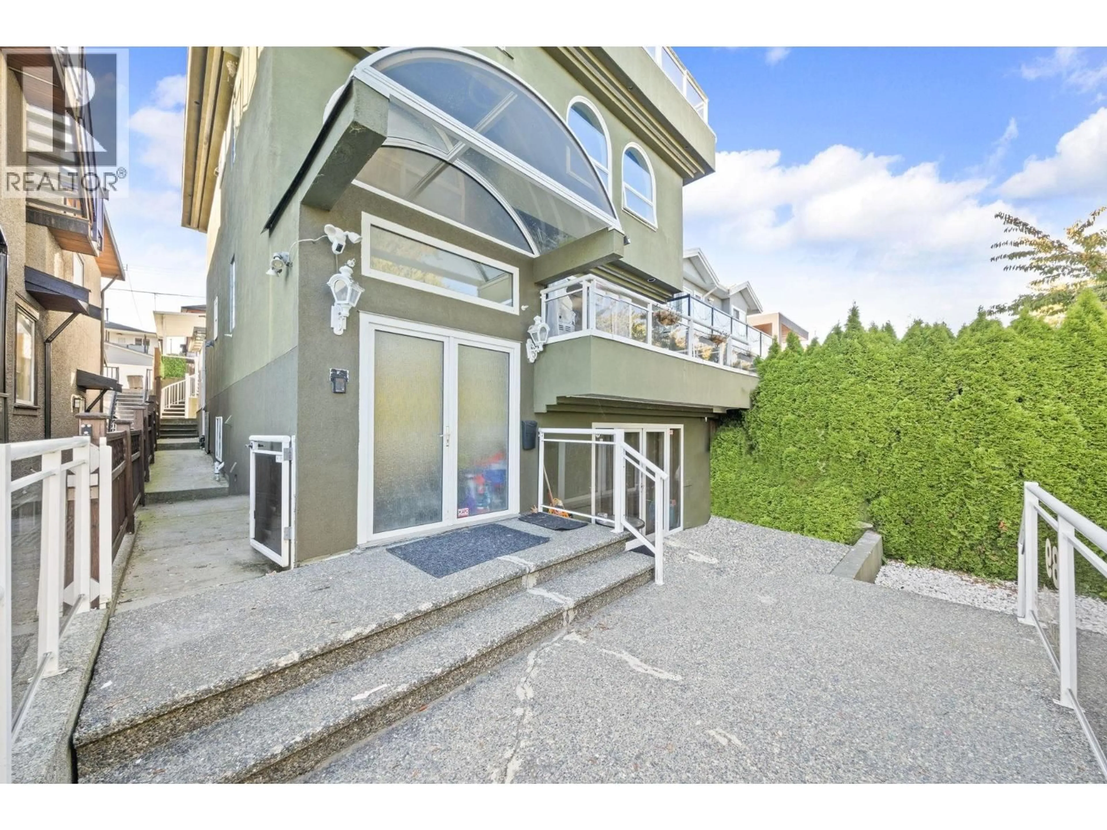 Unknown for 89 ELLESMERE AVENUE, Burnaby British Columbia V5B3S5