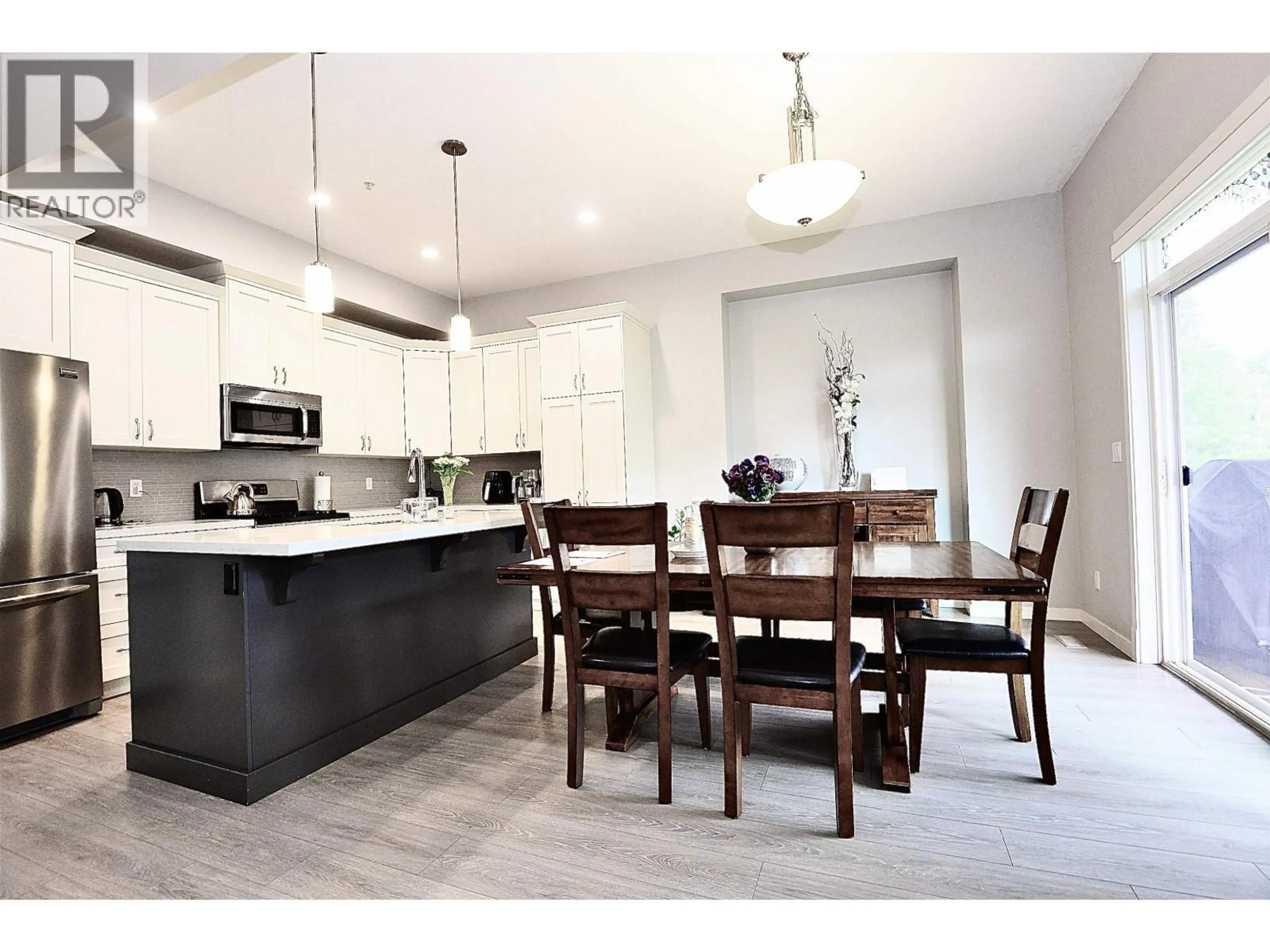 Open concept kitchen, unknown for 24442 113 AVENUE, Maple Ridge British Columbia V2W5H5