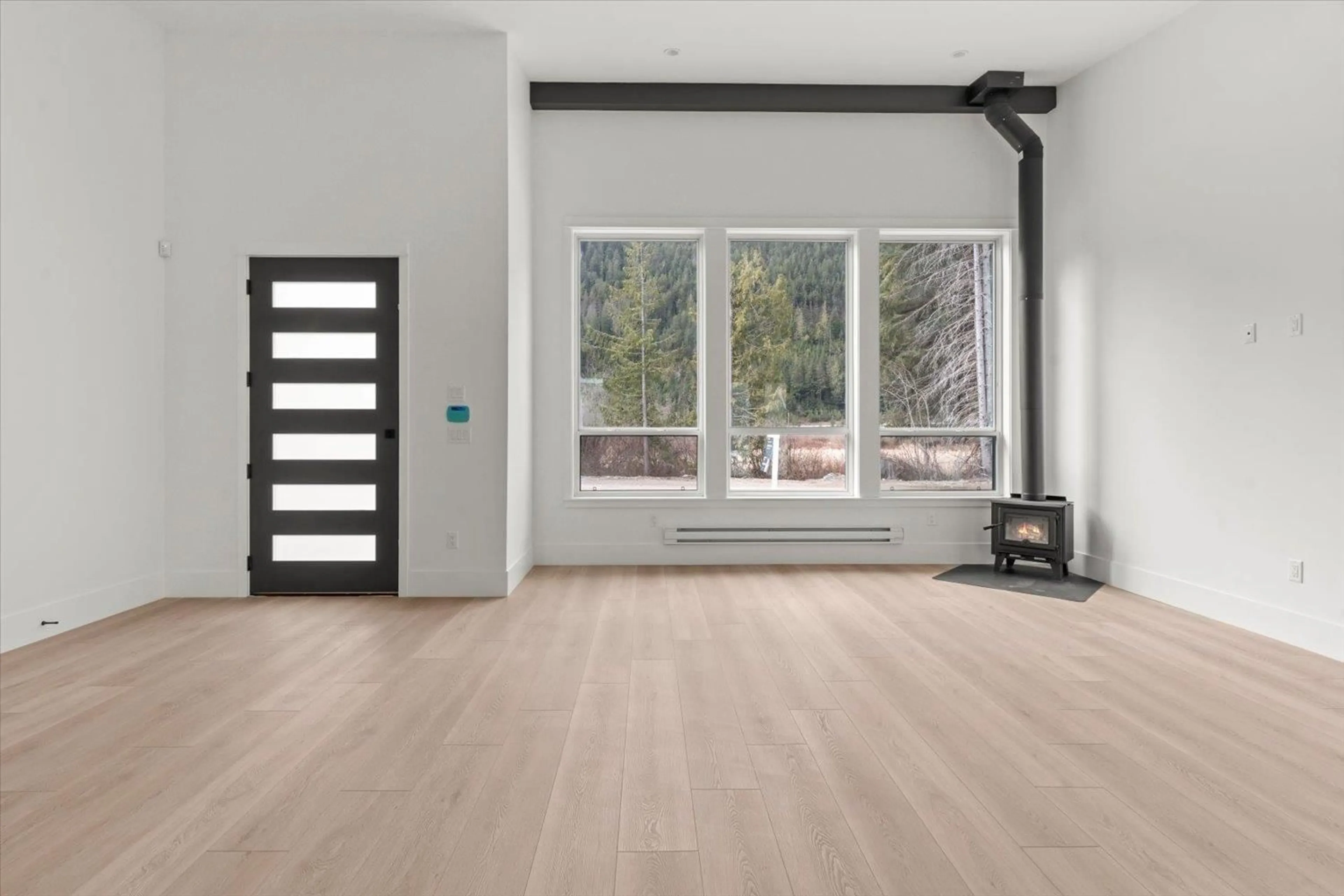 Indoor entryway for HG185 - 71376 GROVE PLACE, Sunshine Valley British Columbia V0X1L5