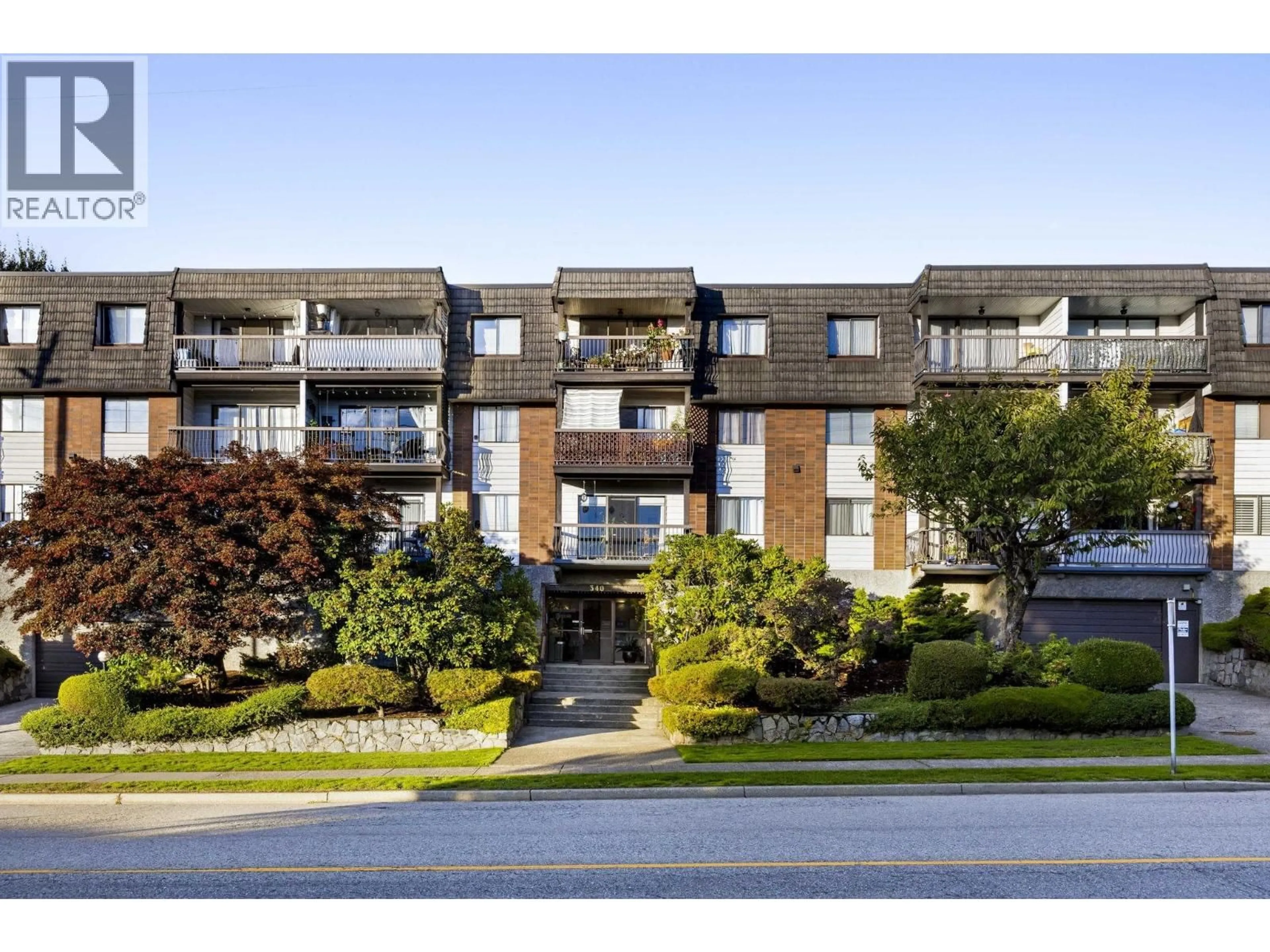 Unknown for 337 - 340 3RD STREET, North Vancouver British Columbia V7M1G4