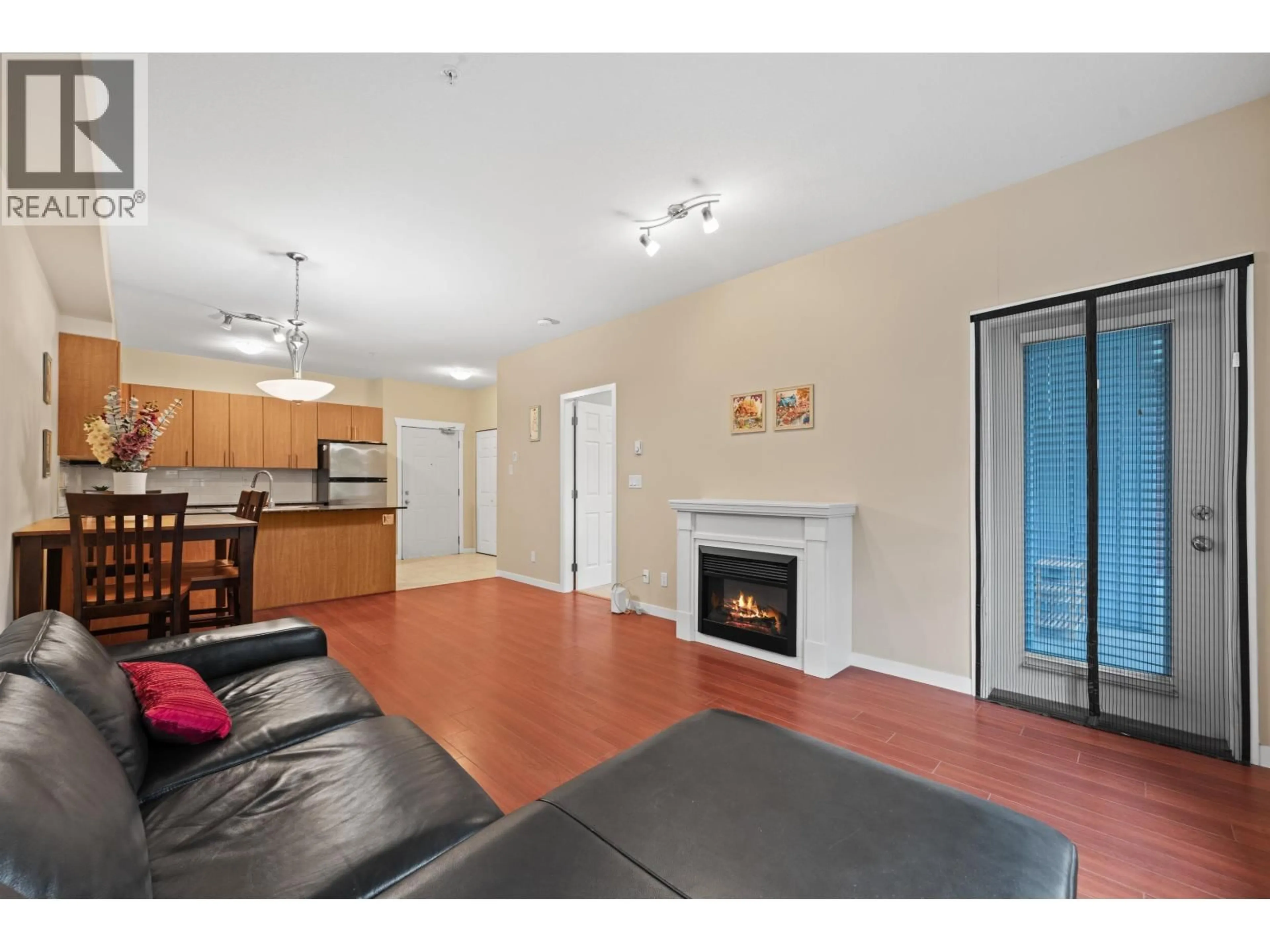 Unknown for 204 - 2488 KELLY AVENUE, Port Coquitlam British Columbia V3C1Y4