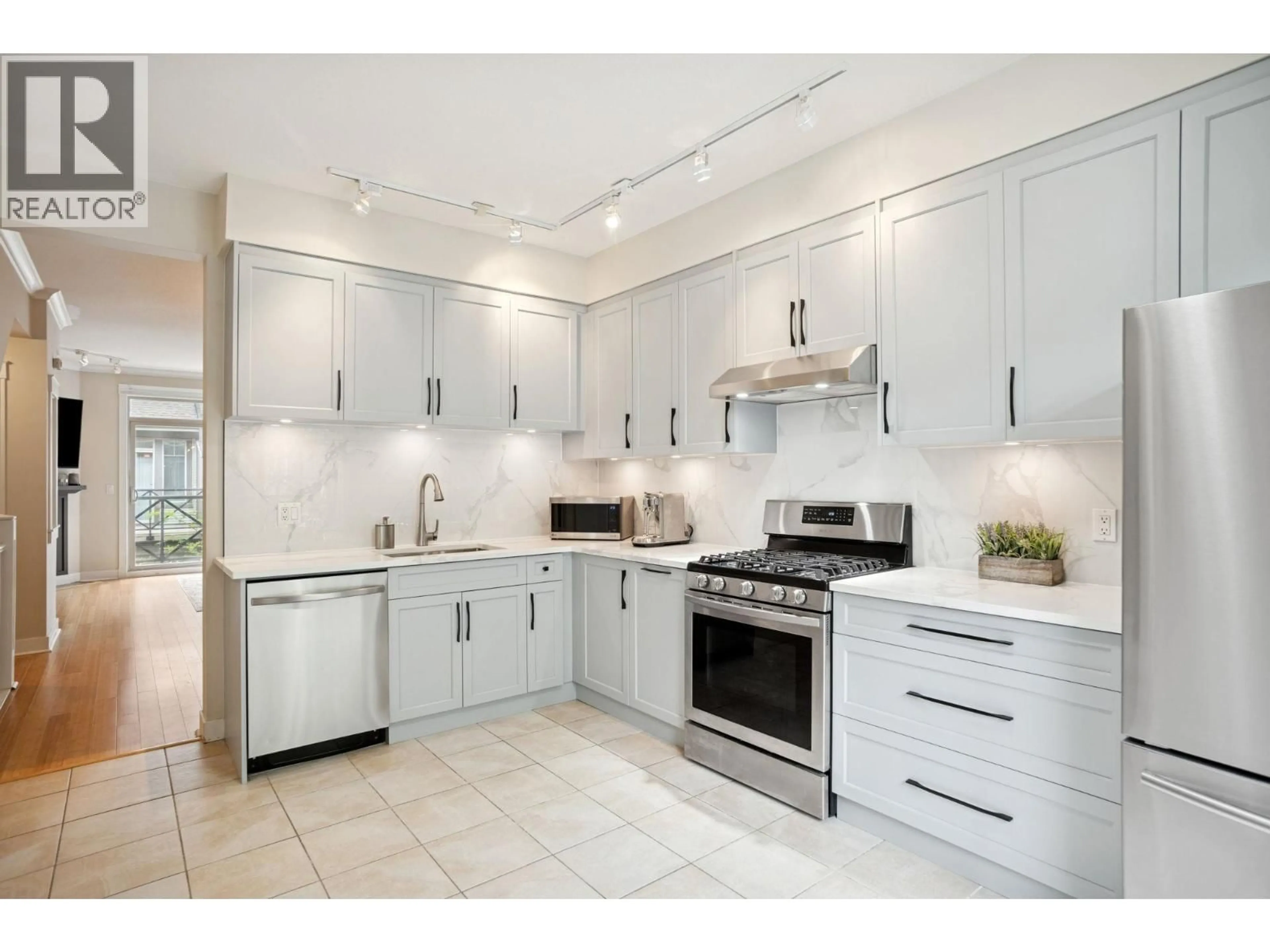Open concept kitchen, ceramic/tile floor for 49 - 6233 BIRCH STREET, Richmond British Columbia V6Y4H3