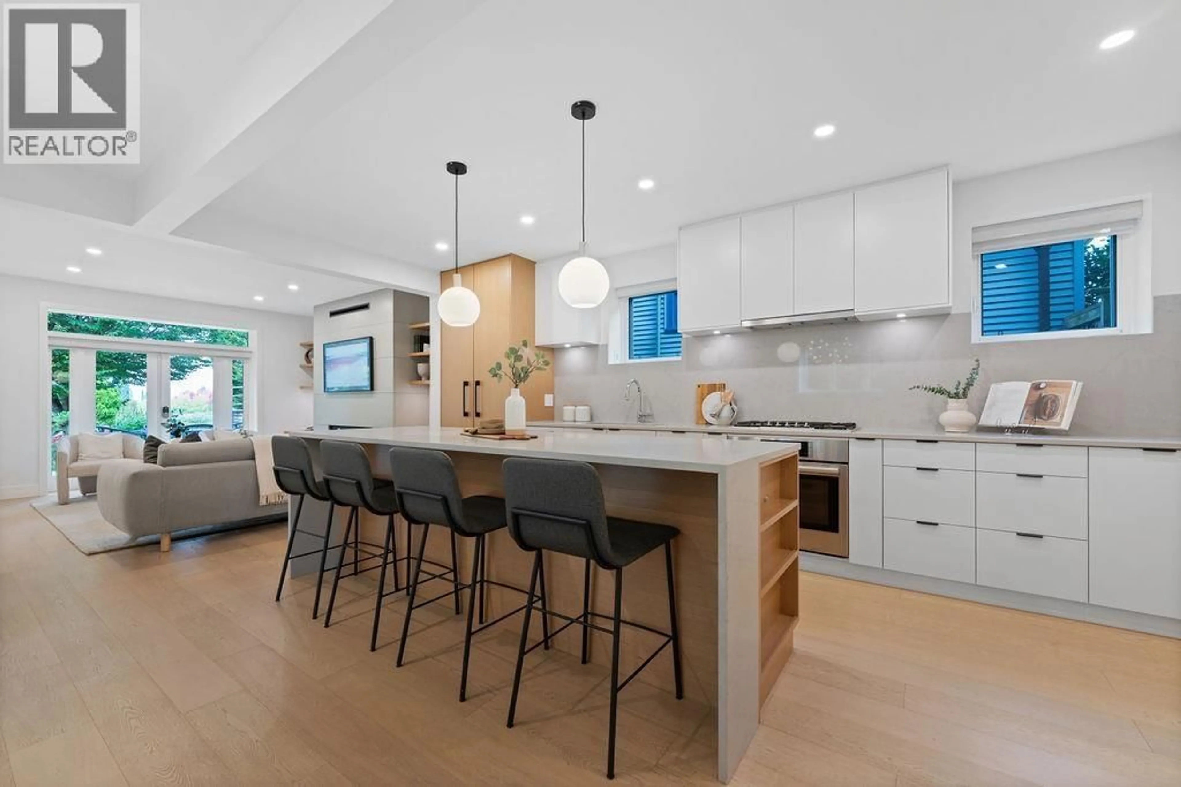 Open concept kitchen, unknown for 466 37TH AVENUE, Vancouver British Columbia V5W1E9