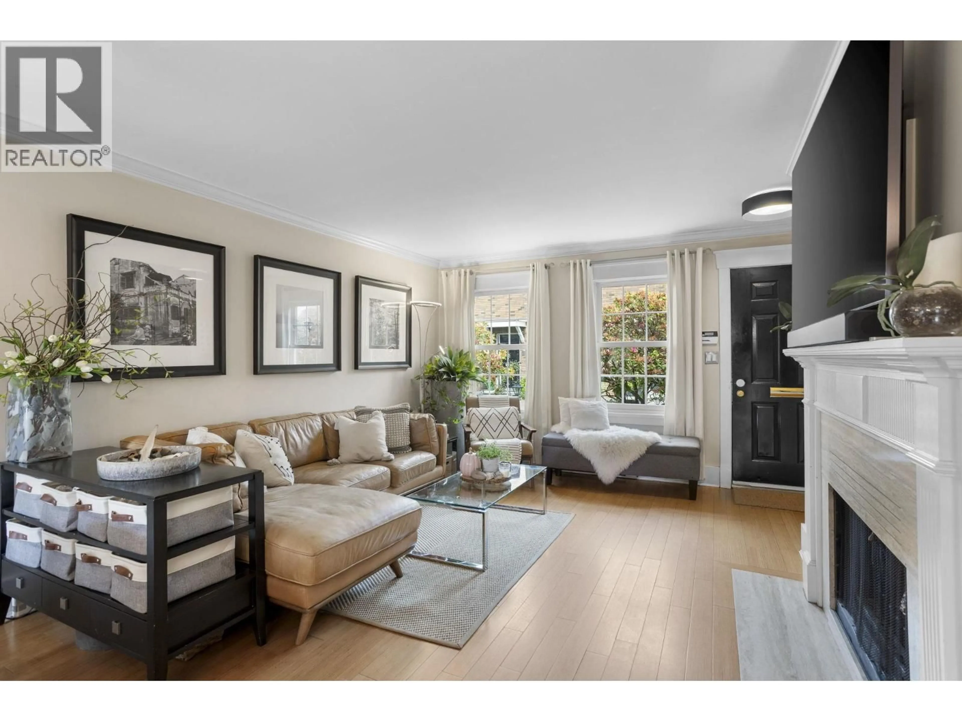 Living room with furniture, unknown for 1365 7TH AVENUE, Vancouver British Columbia V6H1B8