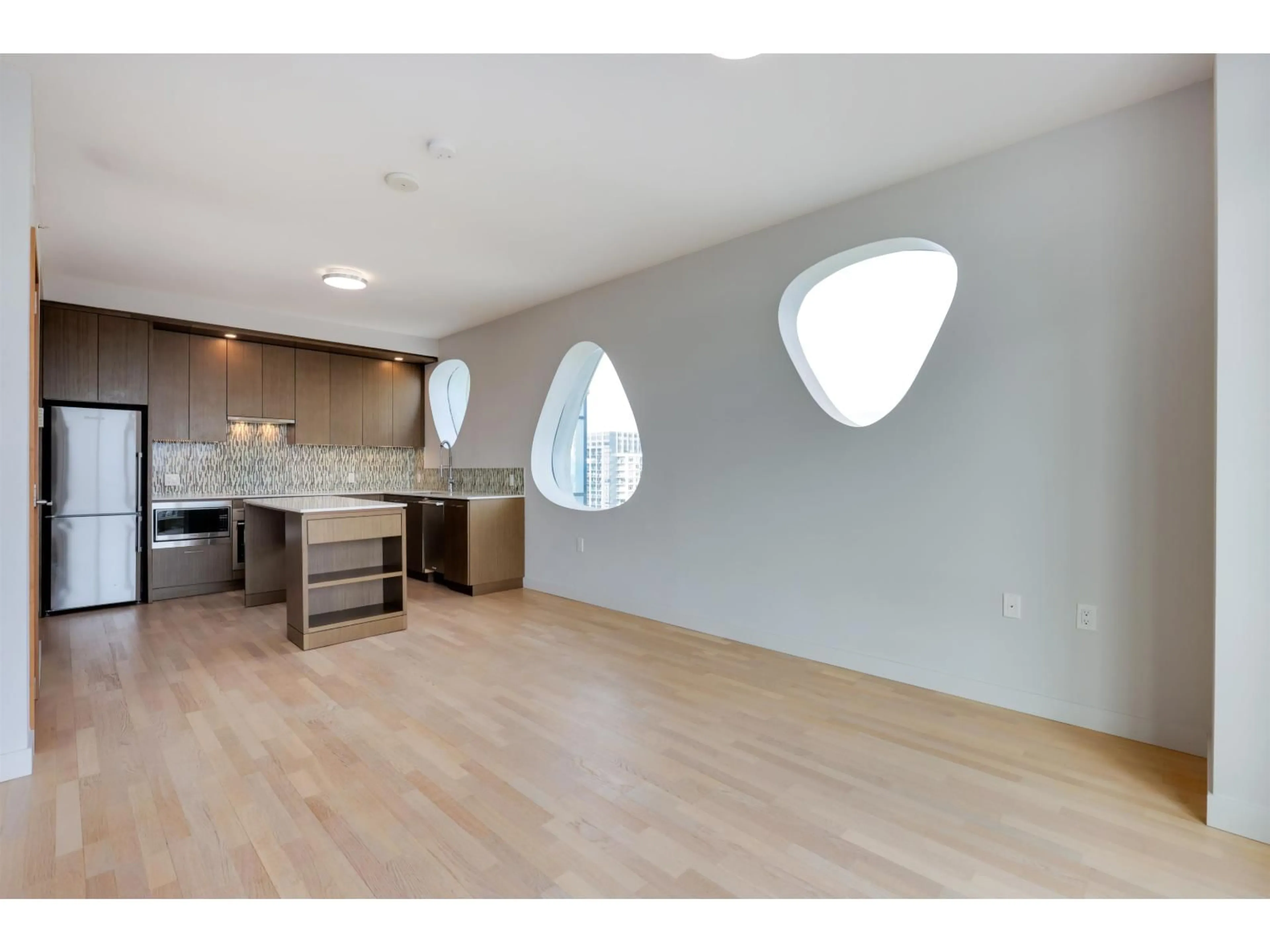 Open concept kitchen, unknown for 3301 - 13495 CENTRAL, Surrey British Columbia V3T0K2