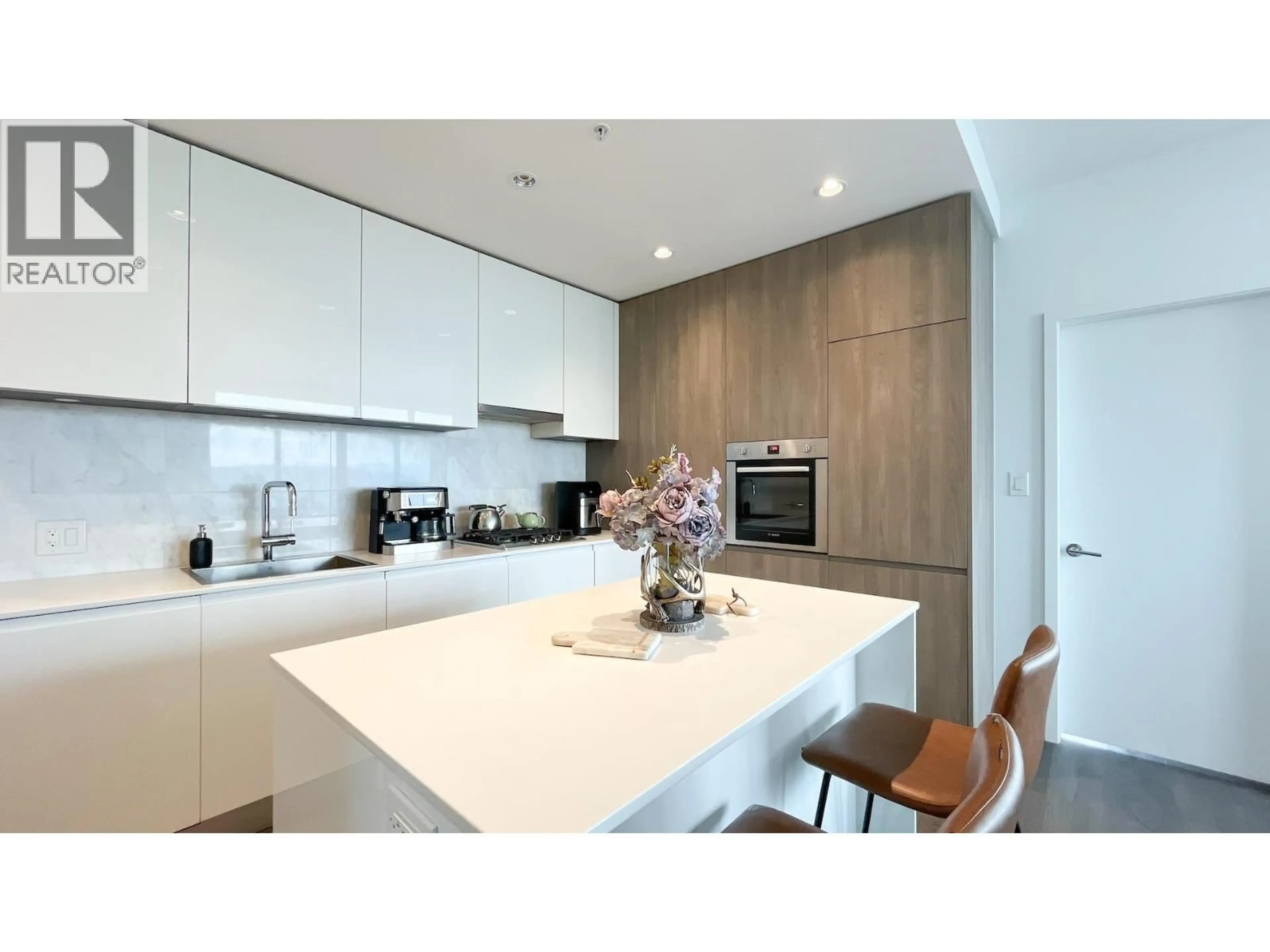 Contemporary kitchen, wood/laminate floor for 4911 - 4650 BRENTWOOD BOULEVARD, Burnaby British Columbia V5C0M3