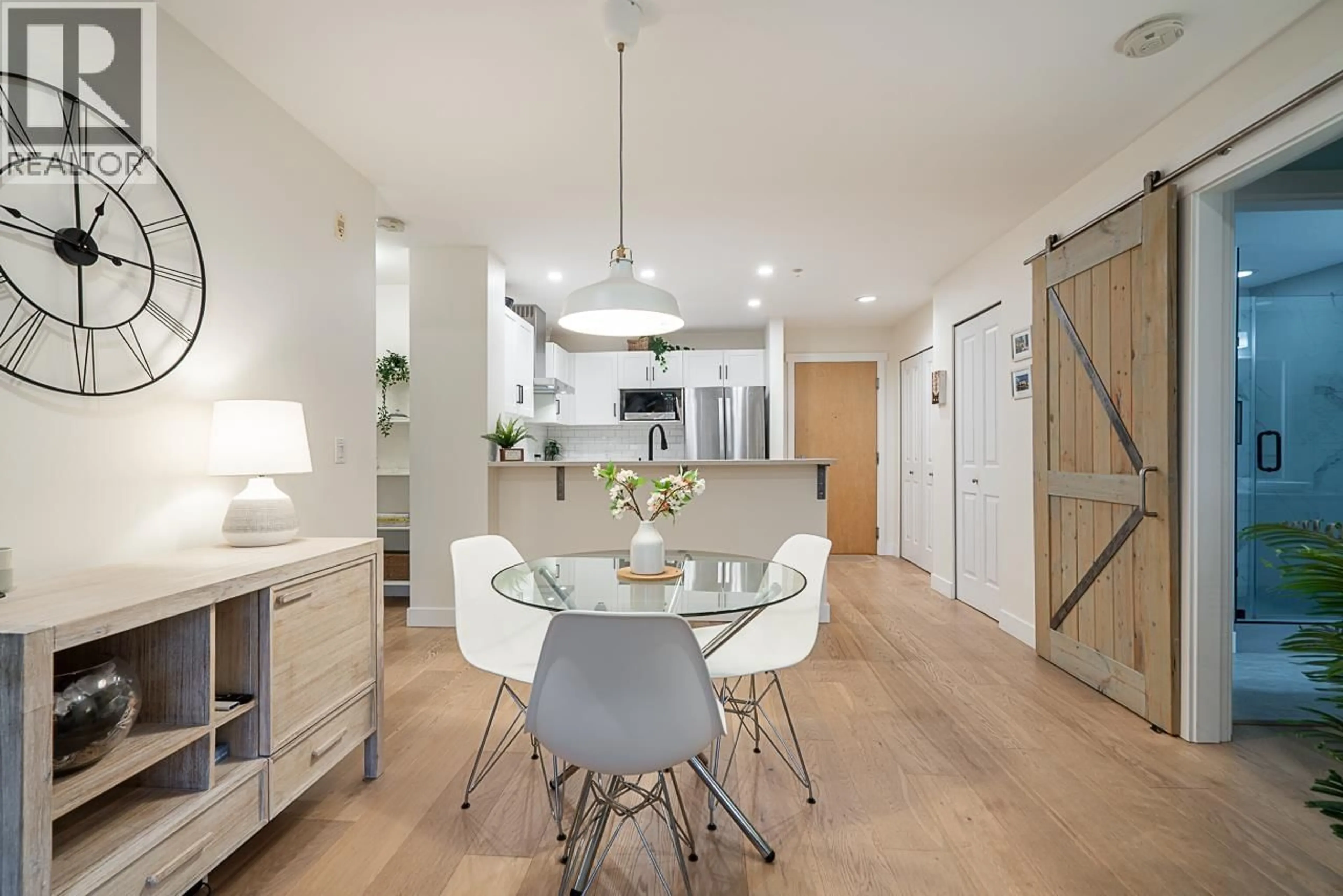 Open concept kitchen, unknown for 201 - 500 KLAHANIE DRIVE, Port Moody British Columbia V3H5L1