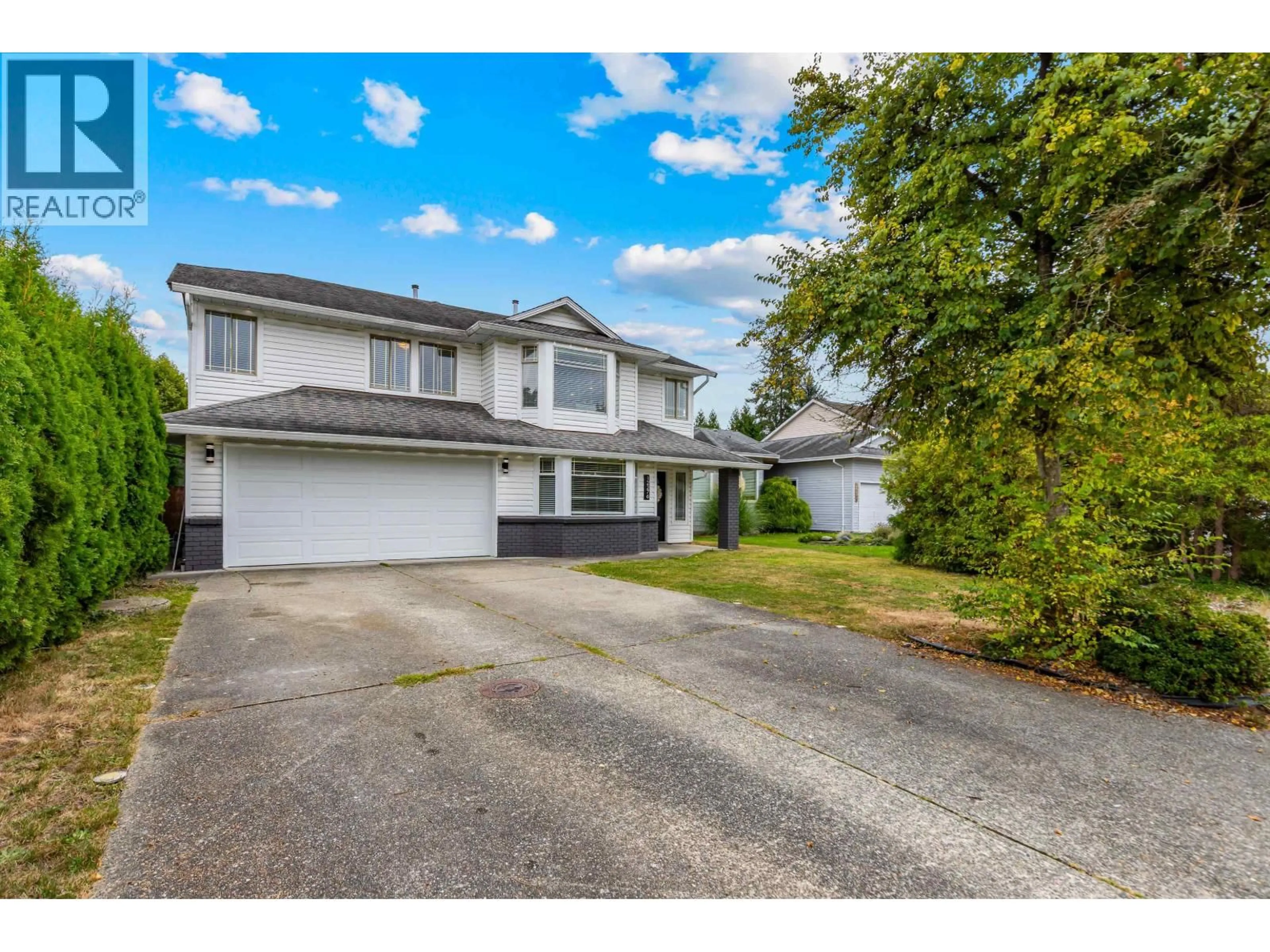 A pic from outside/outdoor area/front of a property/back of a property/a pic from drone, street for 12276 AURORA STREET, Maple Ridge British Columbia V2X0R2