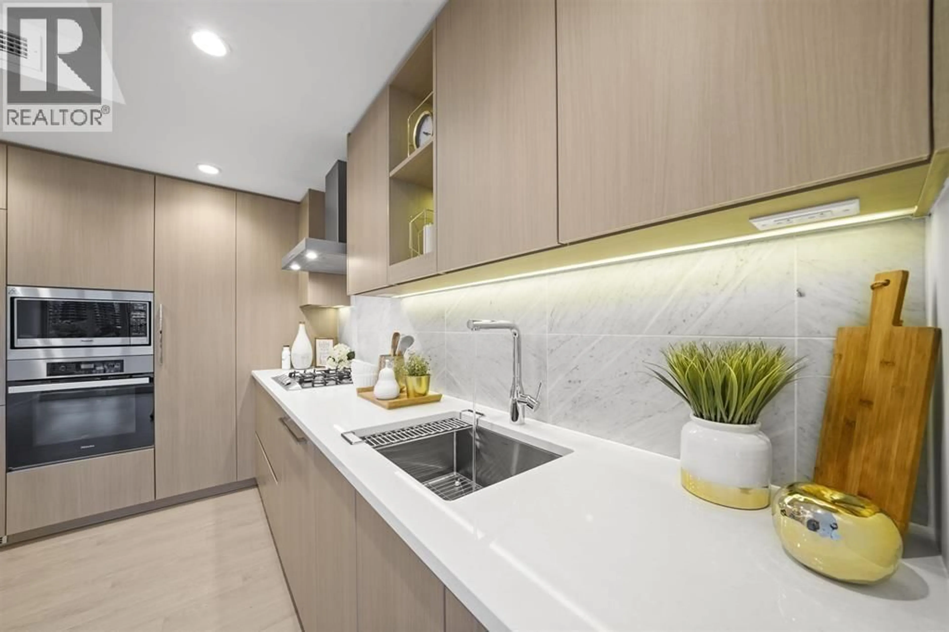 Contemporary kitchen, ceramic/tile floor for 1206 - 1768 COOK STREET, Vancouver British Columbia V5Y0N3