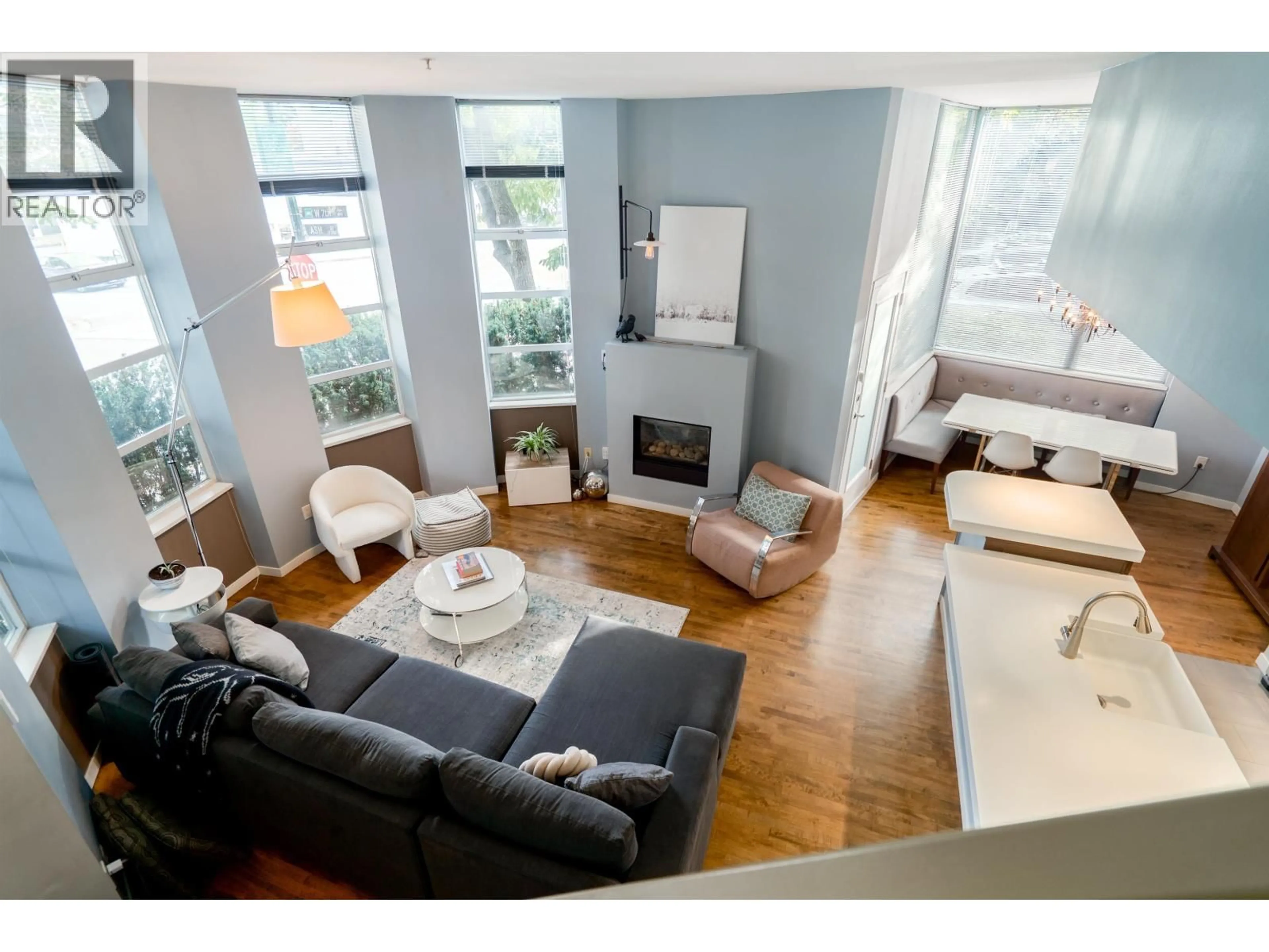 Living room with furniture, unknown for 2315 ASH STREET, Vancouver British Columbia V5Z3C3