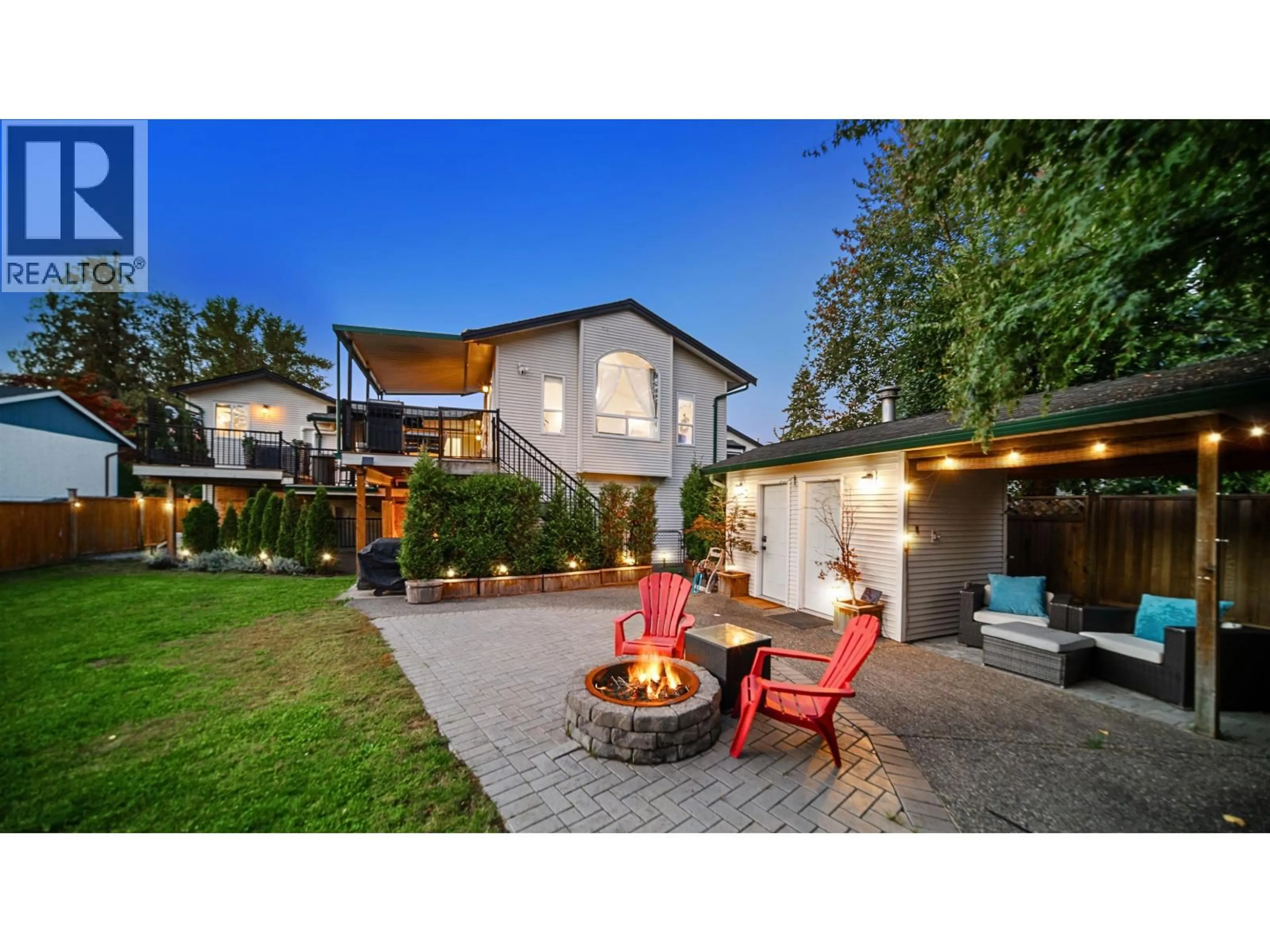 Patio, street for 21124 GLENWOOD AVENUE, Maple Ridge British Columbia V2X8K5