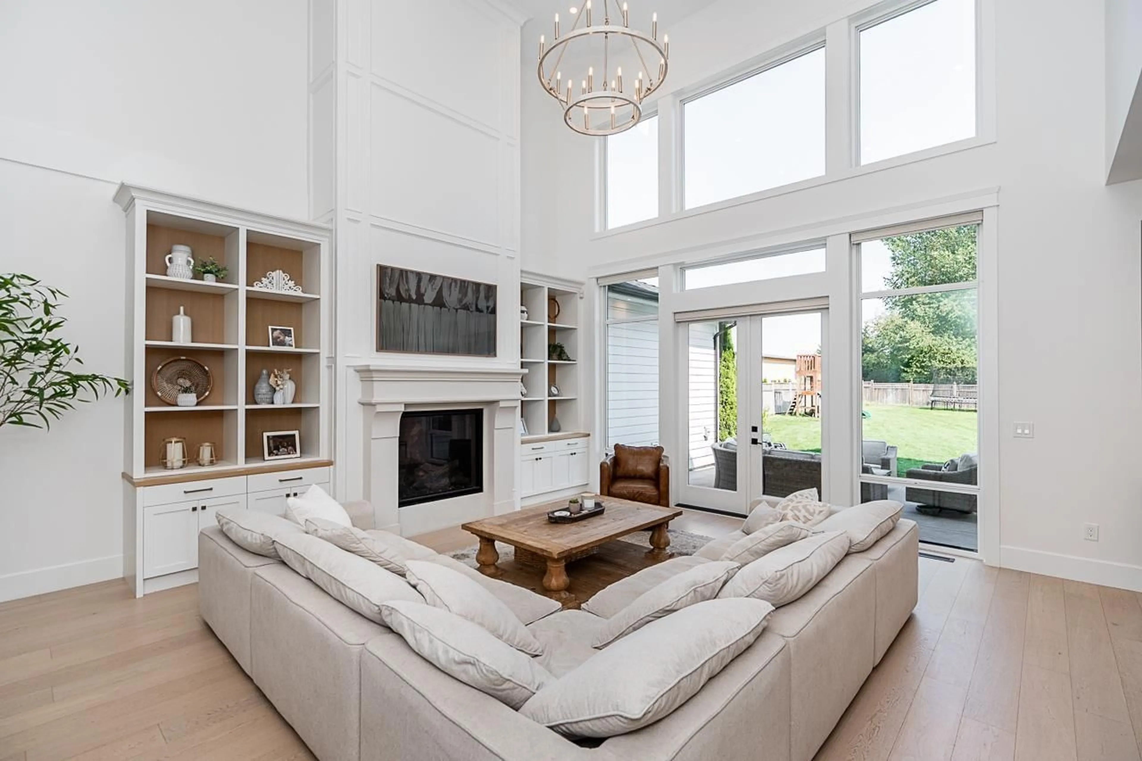 Living room with furniture, unknown for 1130 216, Langley British Columbia V2Z1R3