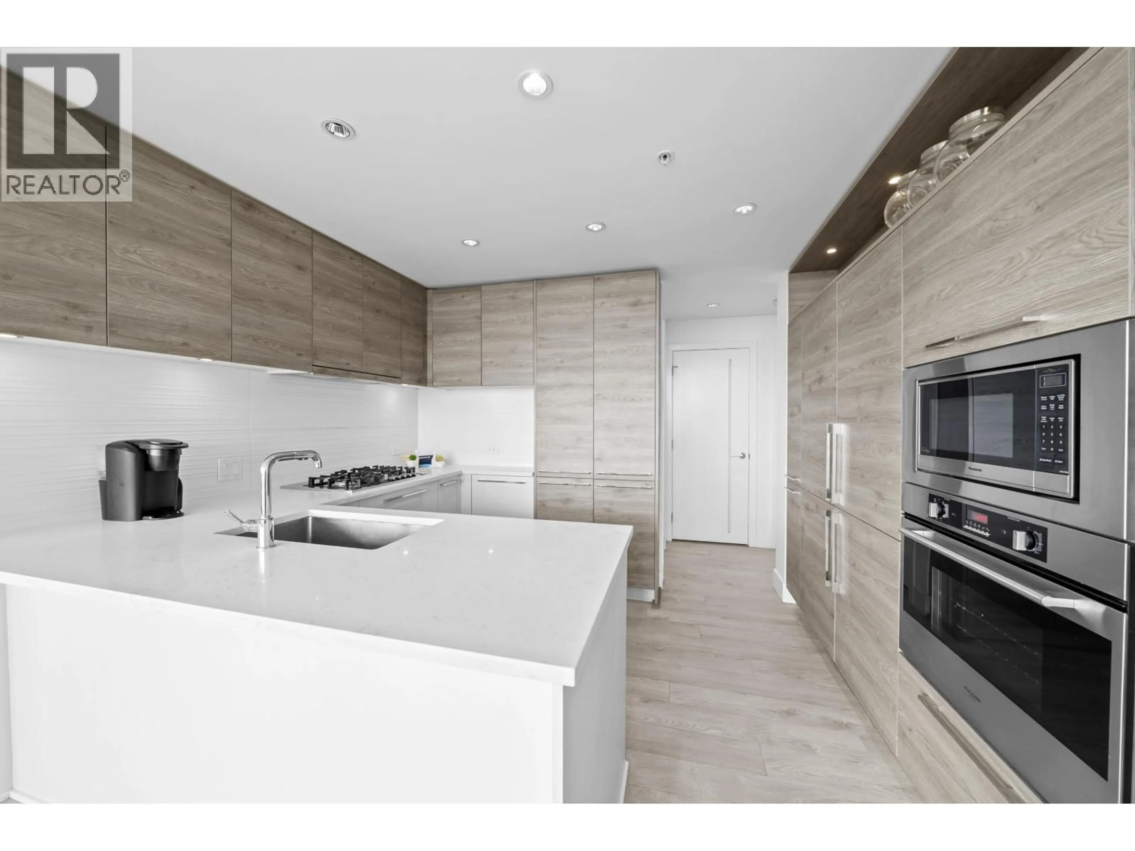 Open concept kitchen, unknown for 1610 - 7303 NOBLE LANE, Burnaby British Columbia V3N0H2