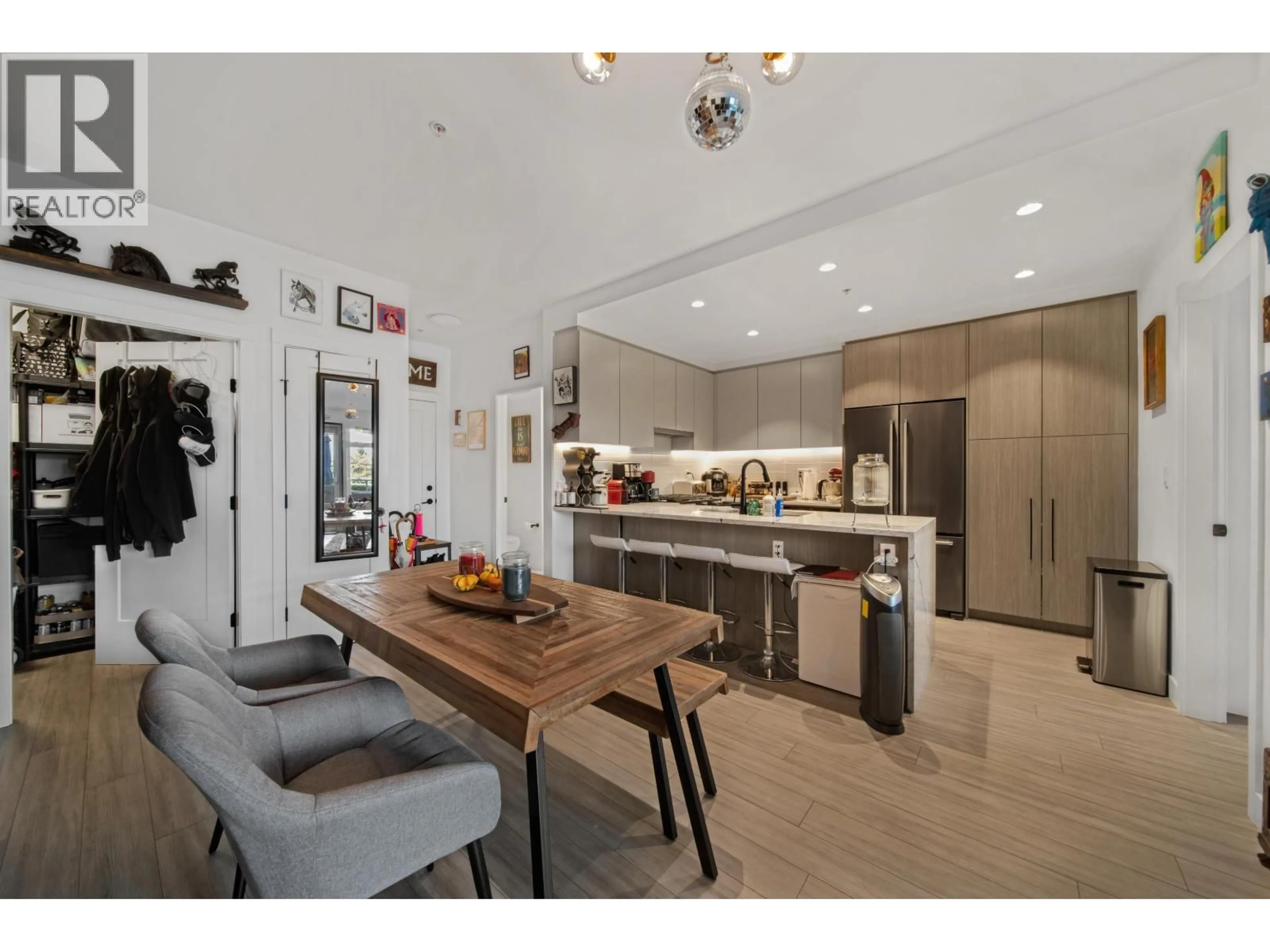 Open concept kitchen, unknown for 202 - 2408 GRANT STREET, Vancouver British Columbia V5K3G4