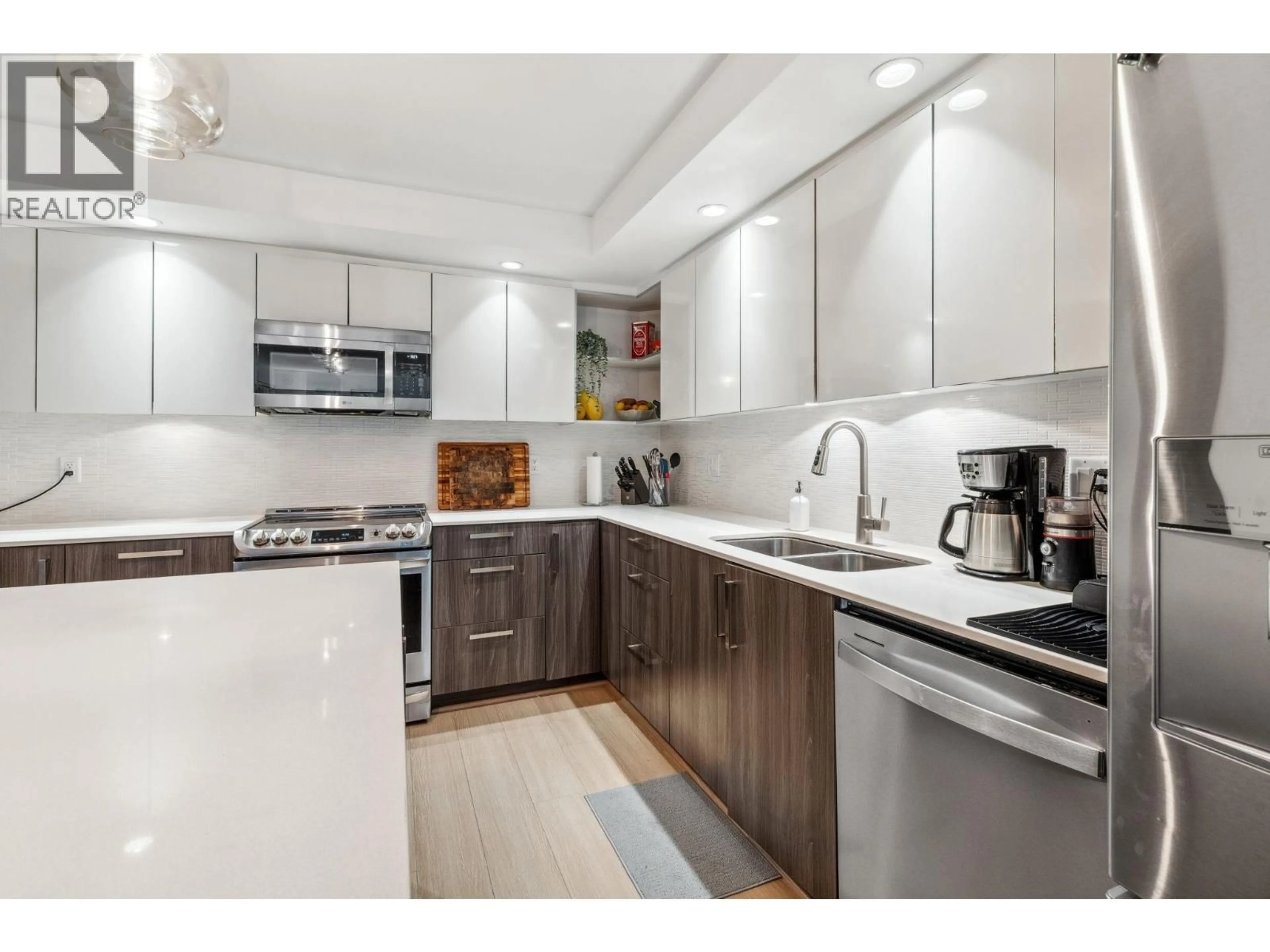 Unknown for 501 - 160 SHORELINE CIRCLE, Port Moody British Columbia V3H0B2