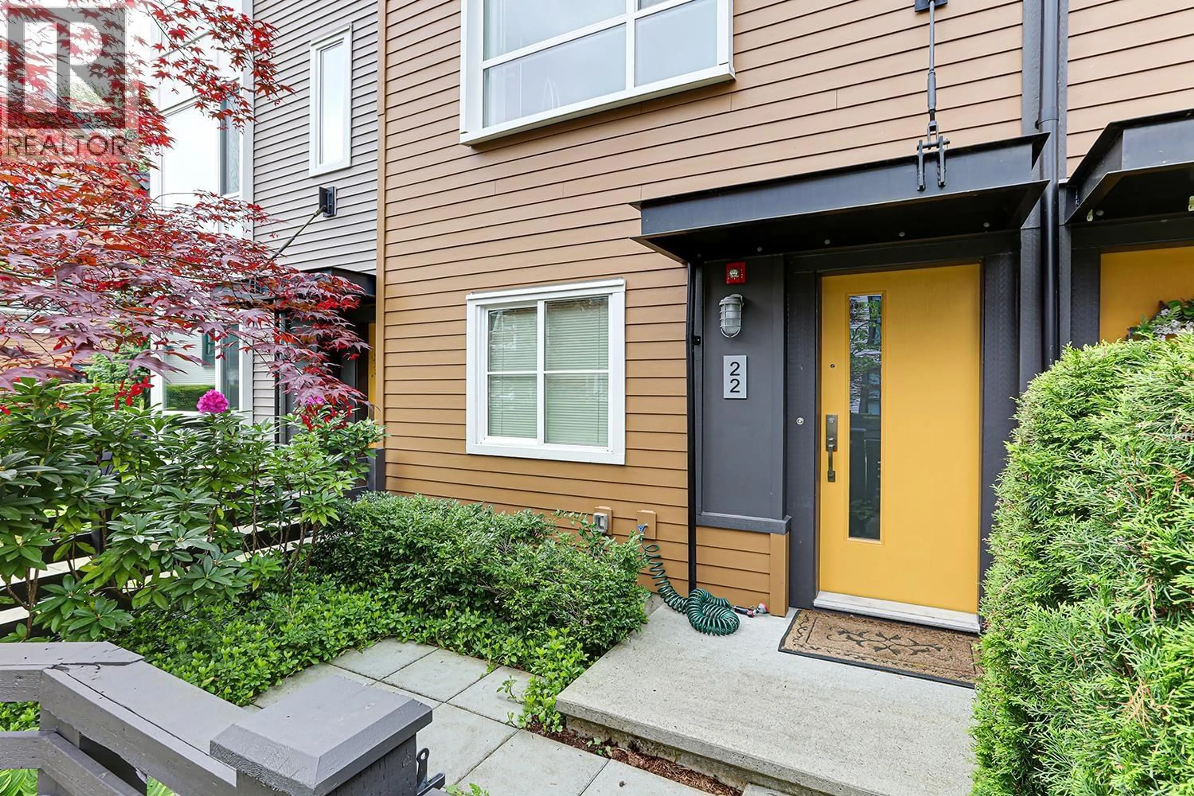 Indoor entryway for 22 - 2358 RANGER LANE, Port Coquitlam British Columbia V3B0L5
