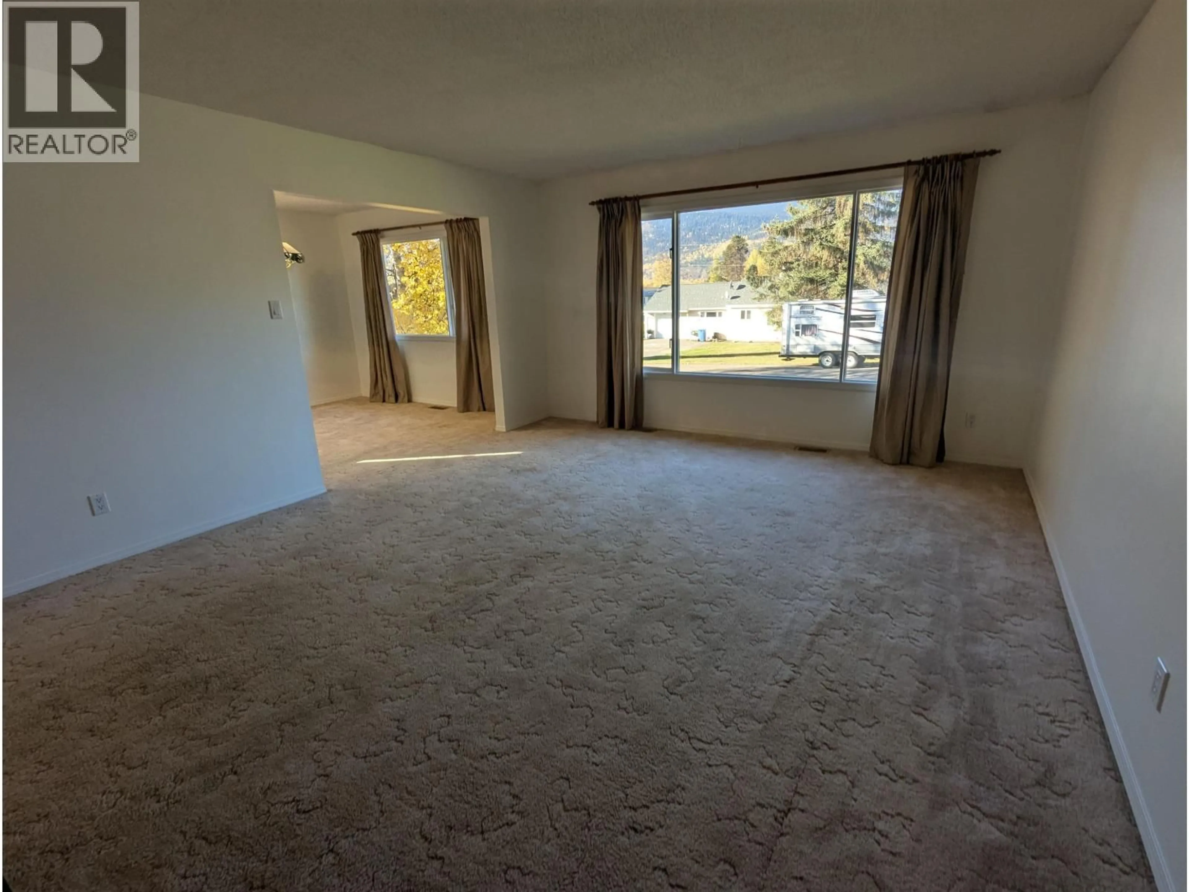 A pic of a room for 3636 18TH AVENUE, Smithers British Columbia V0J2N0