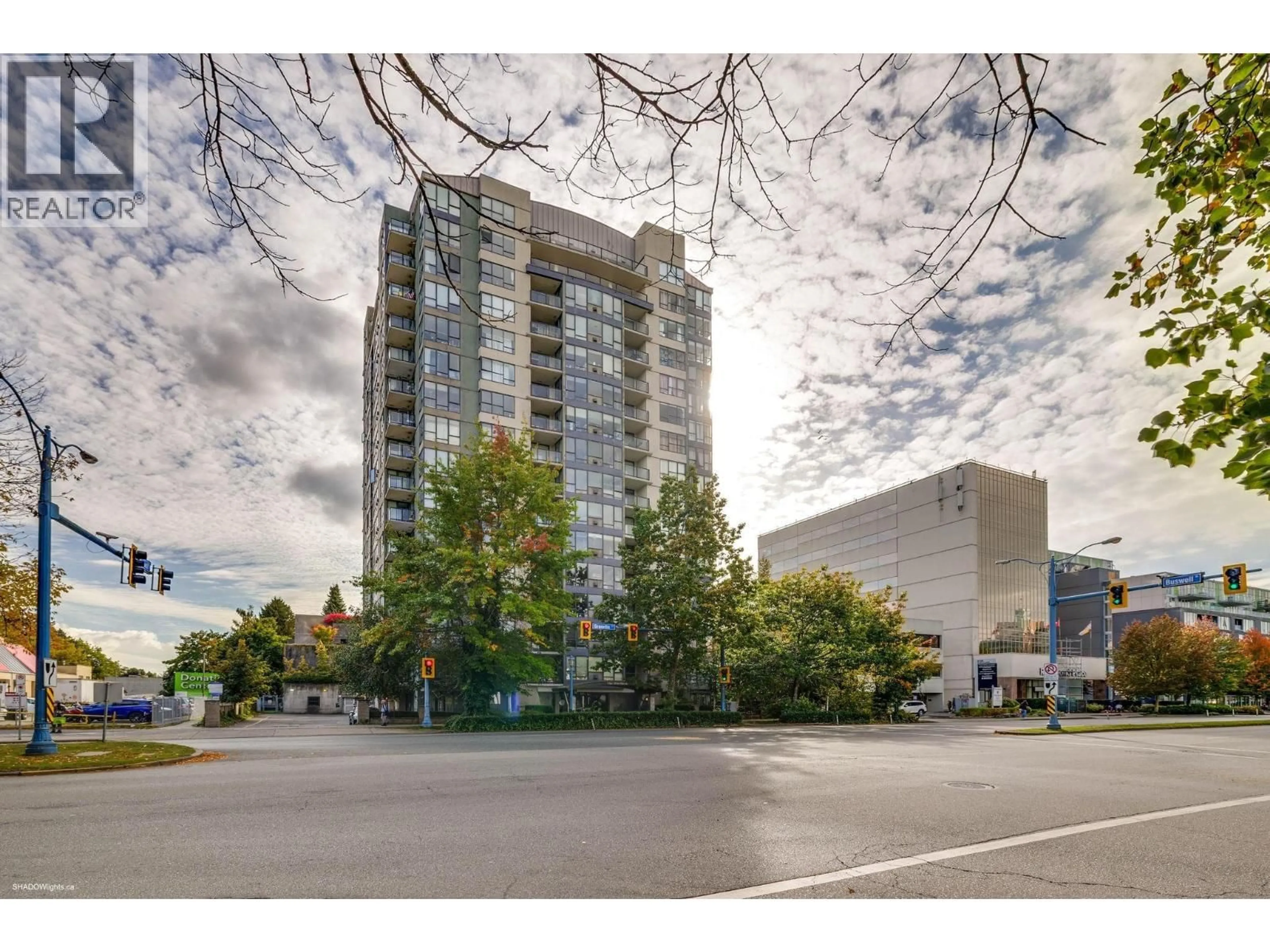 Unknown for 309 - 8180 GRANVILLE AVENUE, Richmond British Columbia V6Y4G1