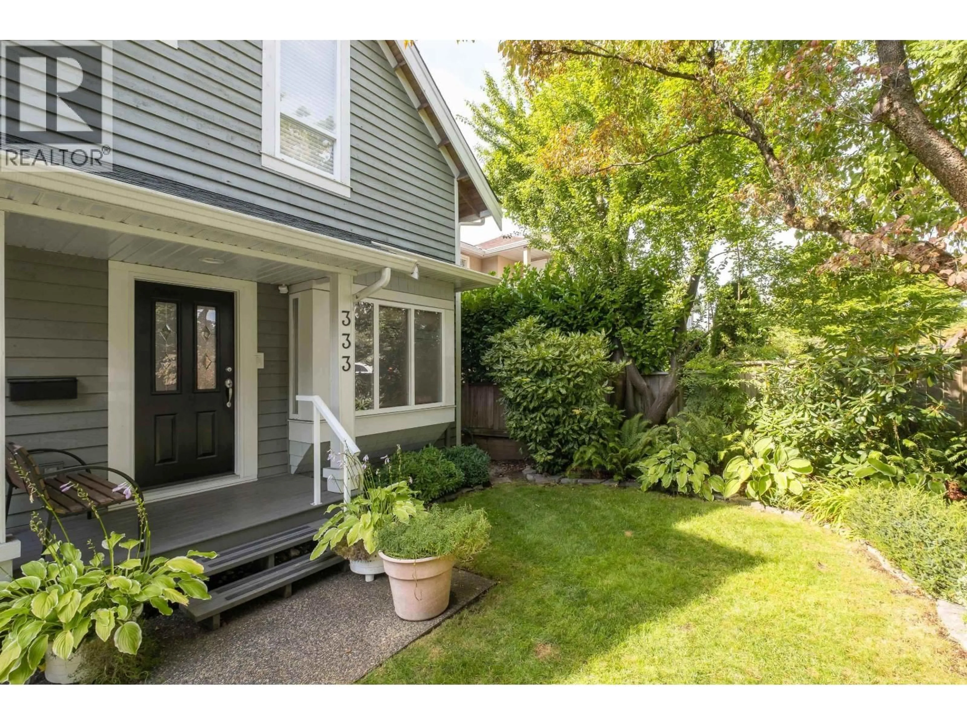 Unknown for 333 KEITH ROAD, North Vancouver British Columbia V7L1V6