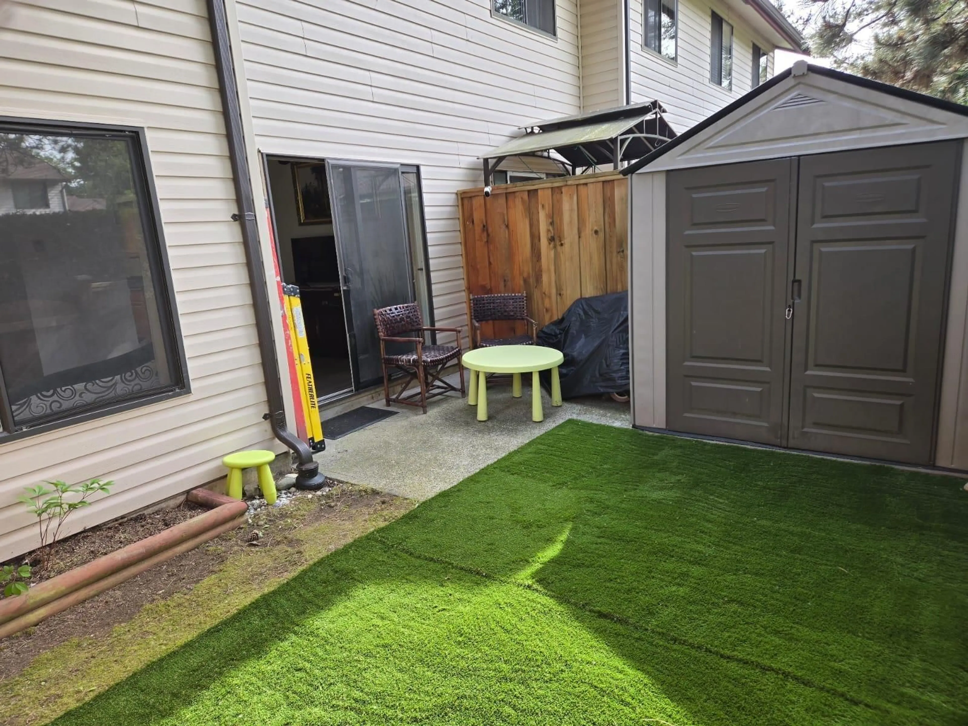 Patio, street for 111 - 13880 74, Surrey British Columbia V3W7E6