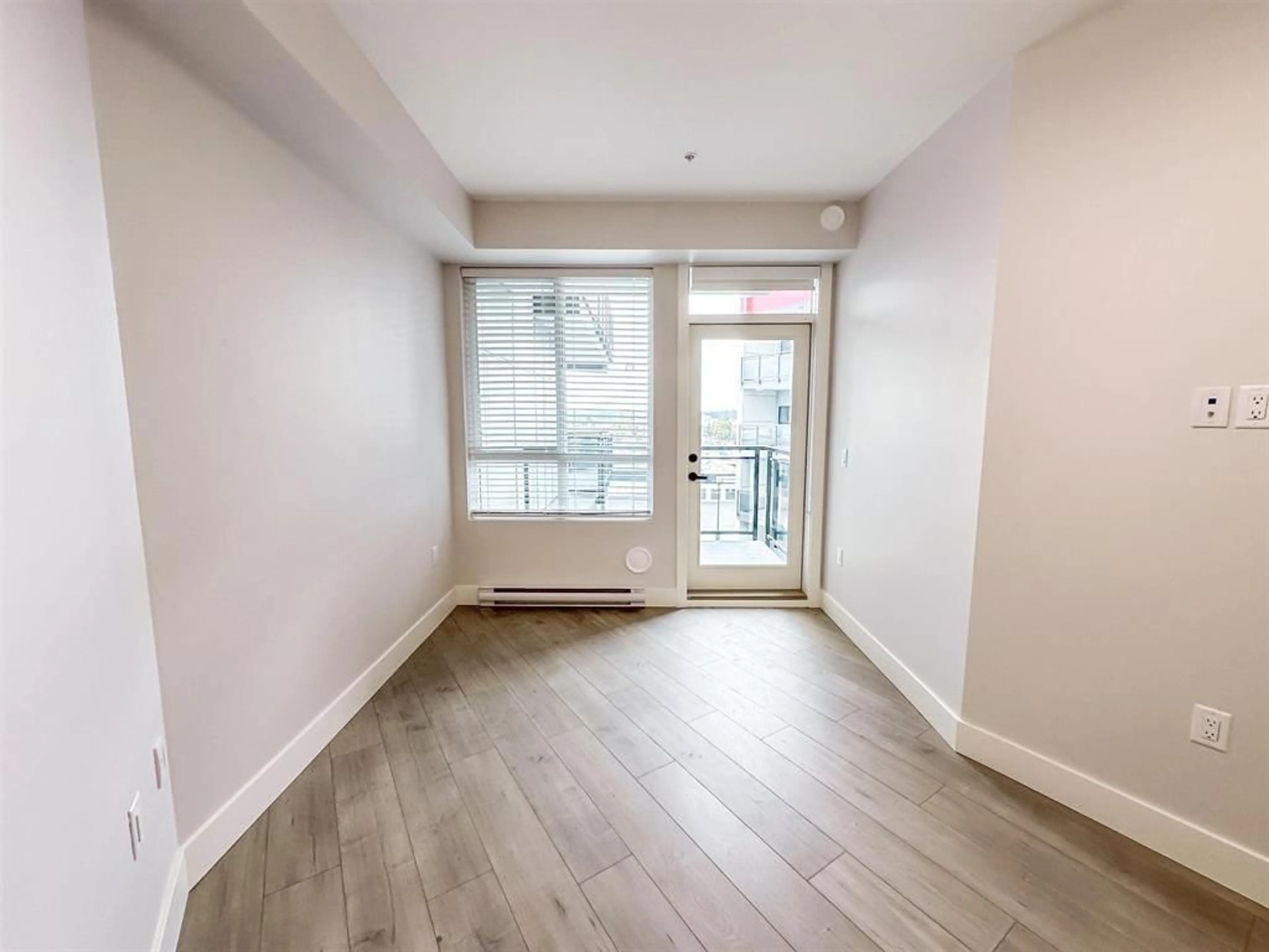 A pic of a room for 519 - 20061 FRASER, Langley British Columbia V3A4E4