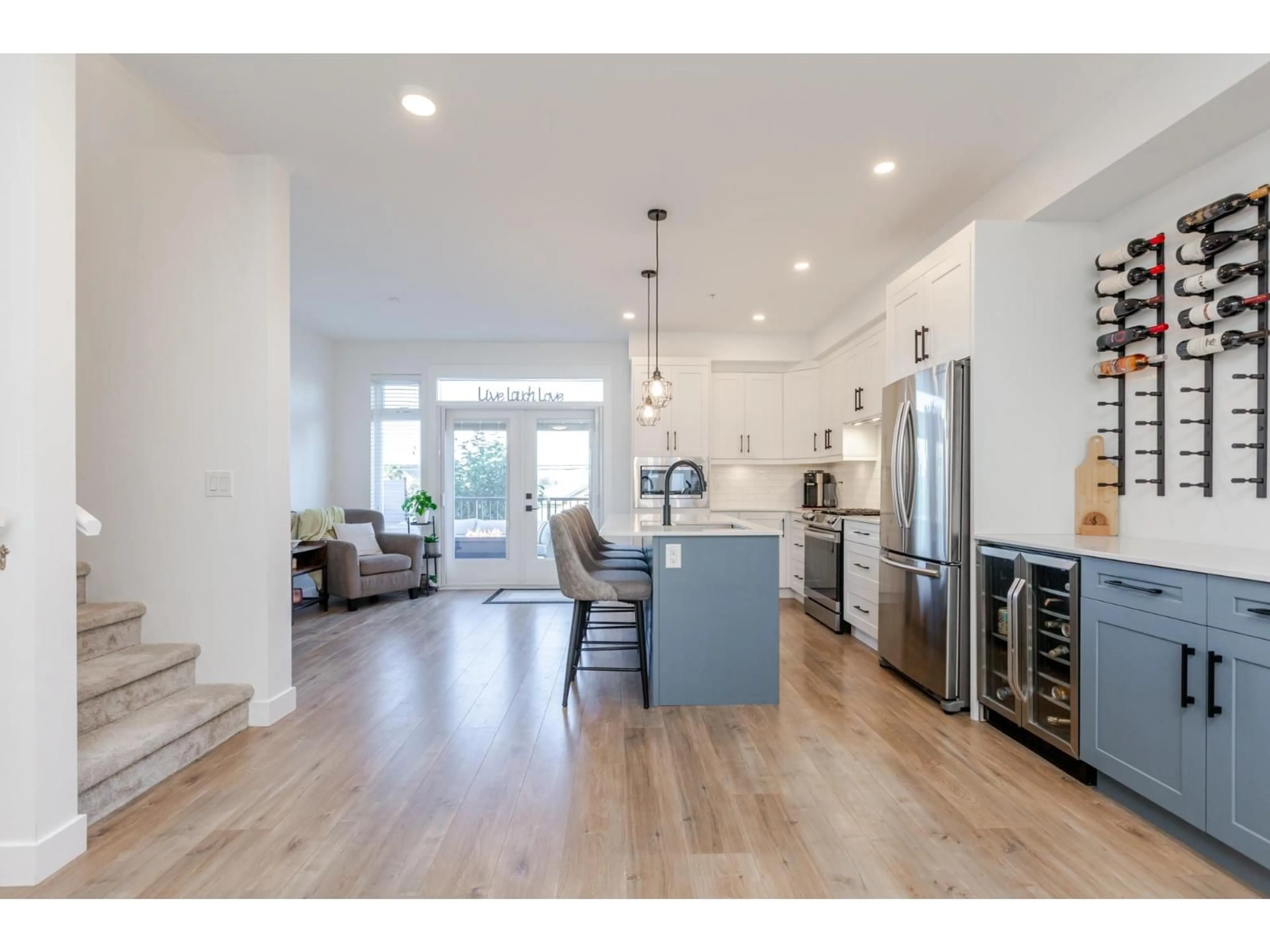 Open concept kitchen, unknown for 23 - 21688 52, Langley British Columbia V2Y4K9
