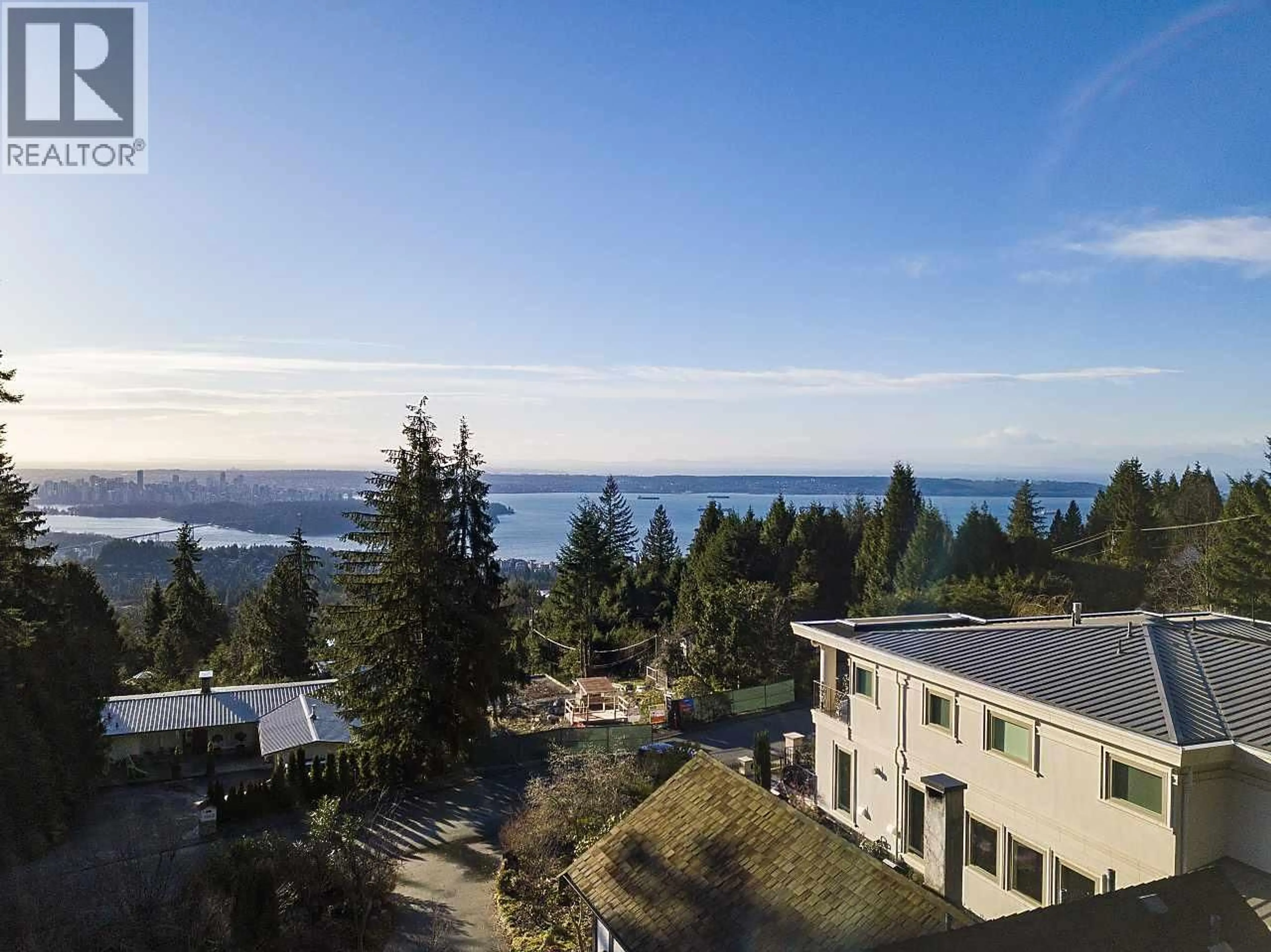 A pic from outside/outdoor area/front of a property/back of a property/a pic from drone, water/lake/river/ocean view for 1145 MILLSTREAM ROAD, West Vancouver British Columbia V7S2C8