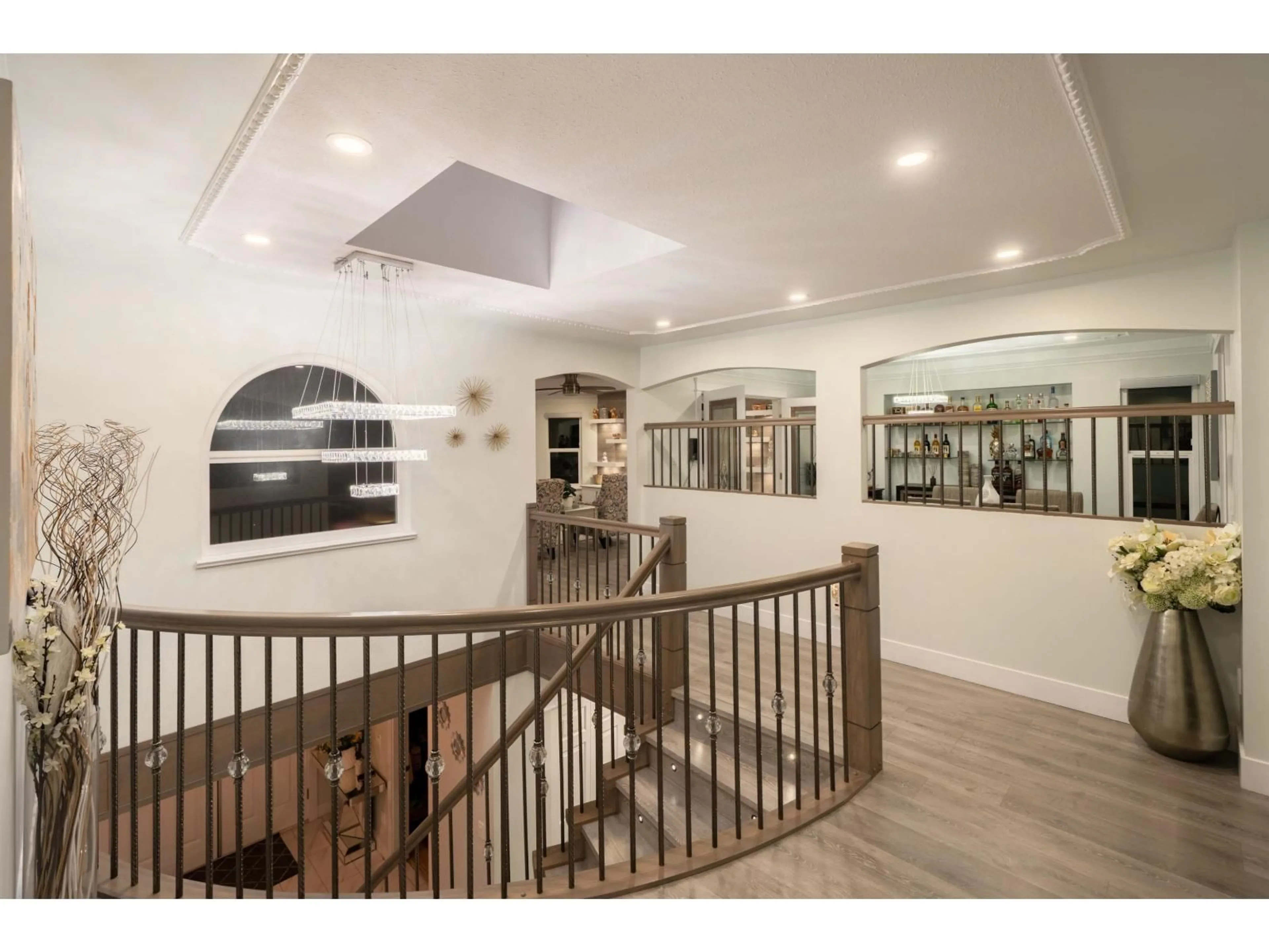 Indoor foyer for 12451 90A, Surrey British Columbia V3V1C3